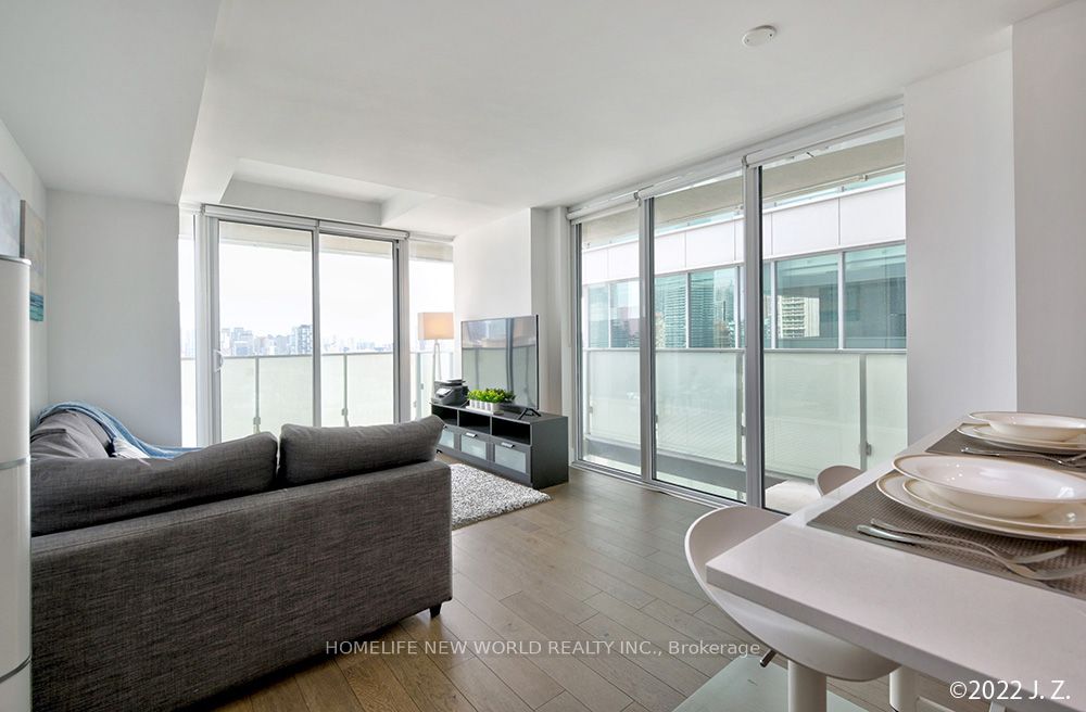 200 Bloor Street W, #1601