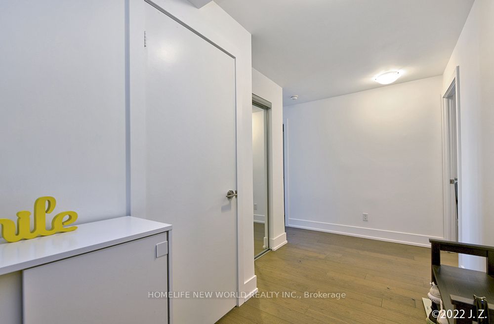 200 Bloor Street W, #1601