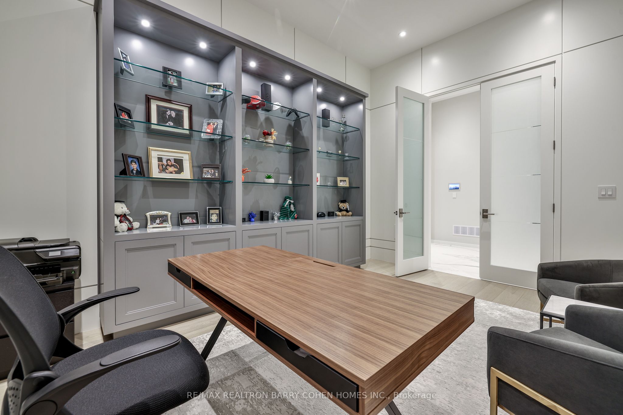 474 Russell Hill Road