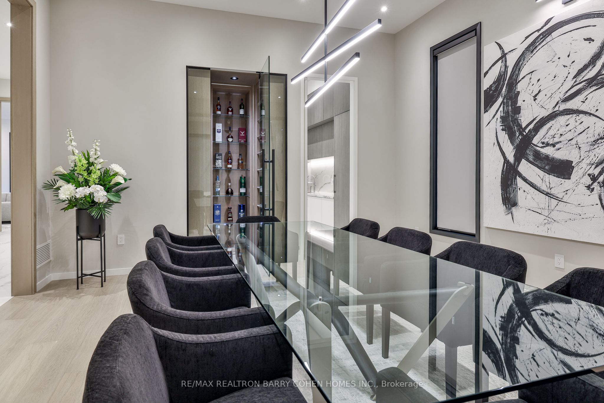 474 Russell Hill Road