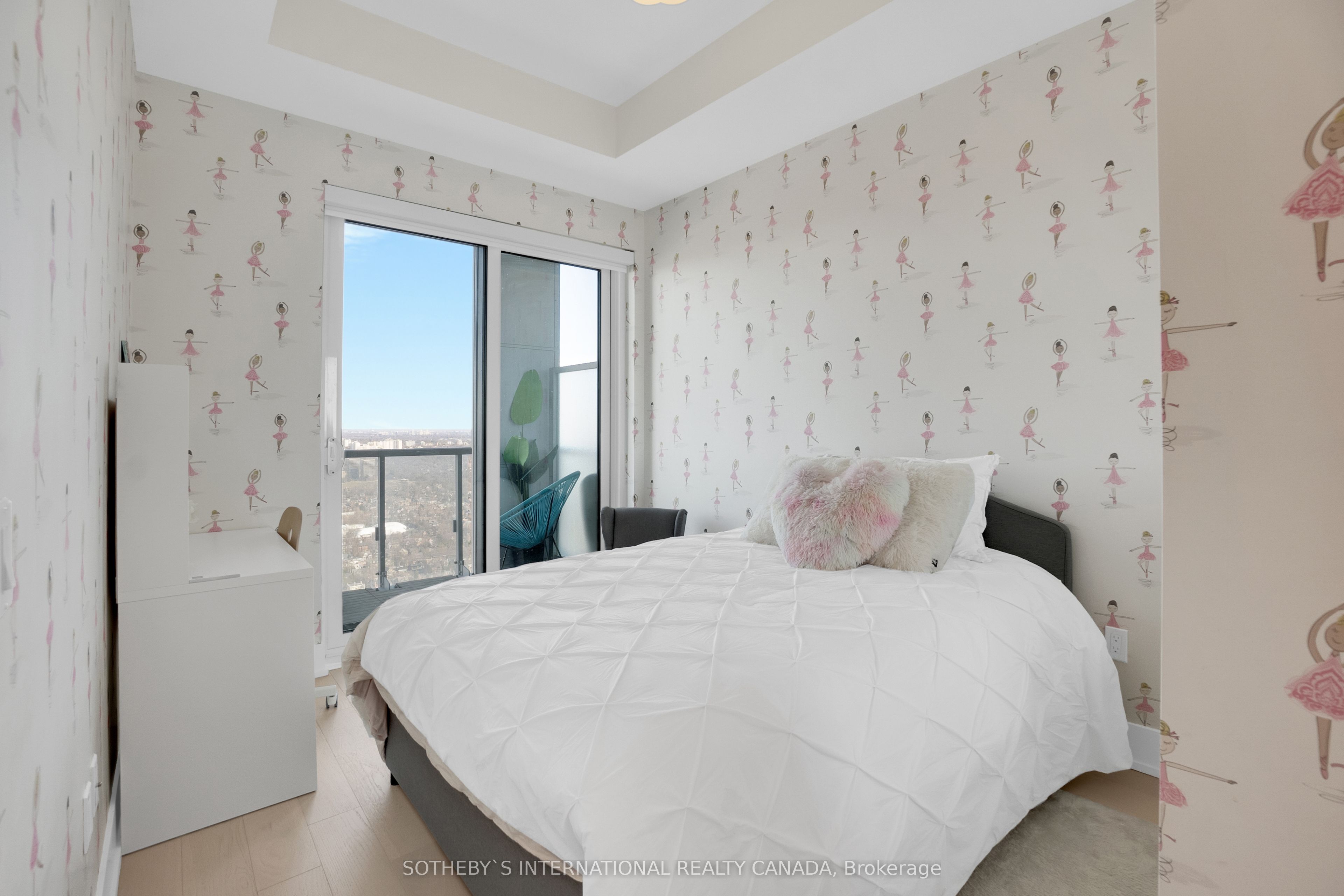 1 Yorkville Avenue #5405
