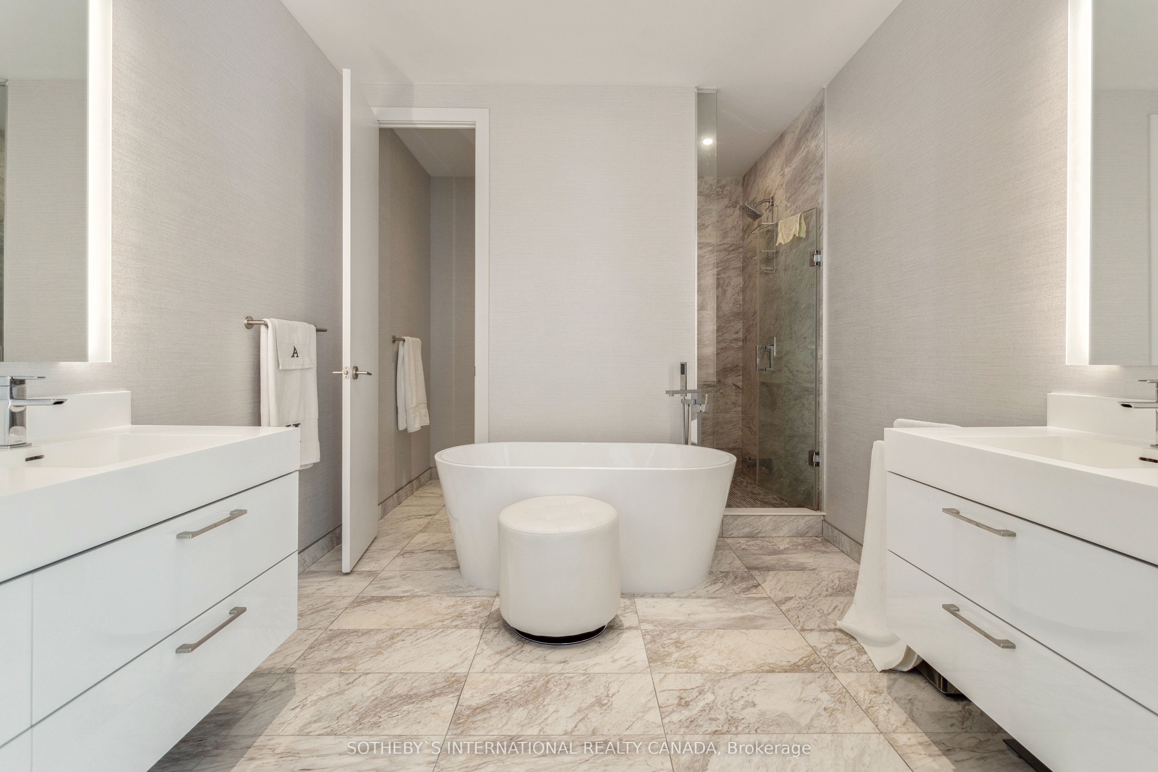 1 Yorkville Avenue #5405
