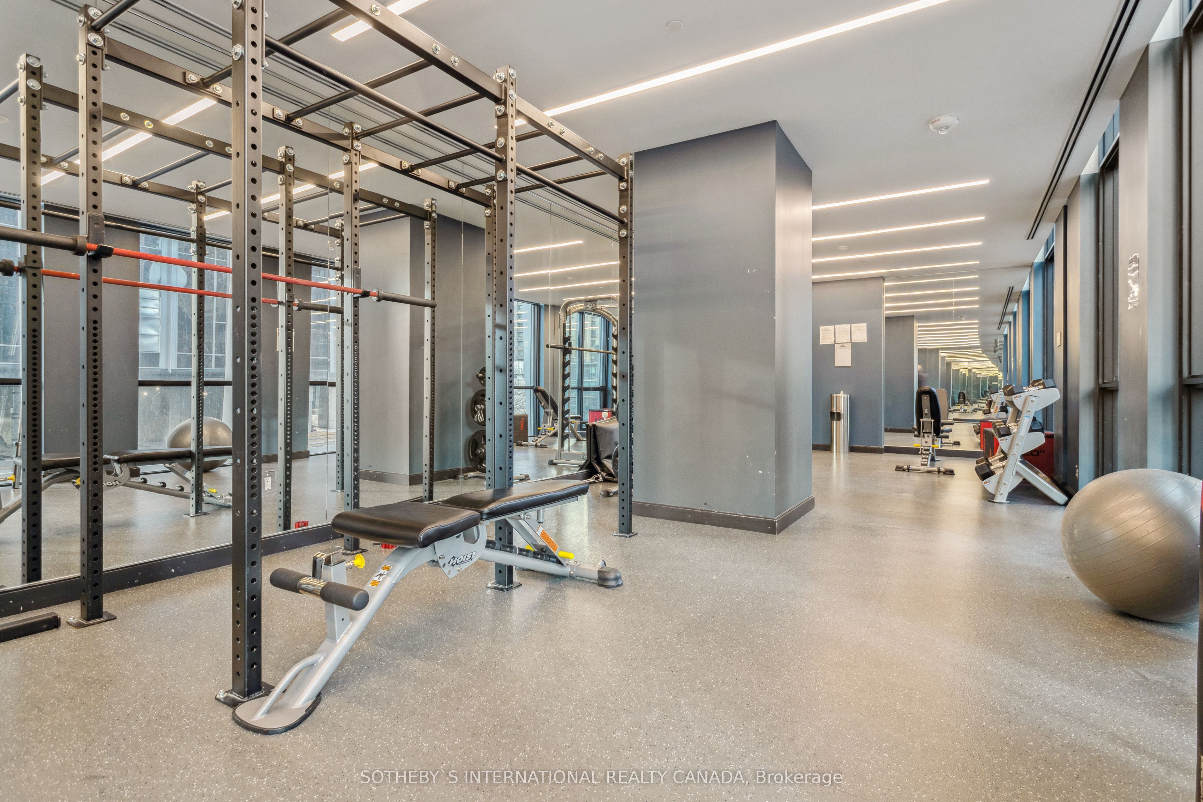 1 Yorkville Avenue #5405