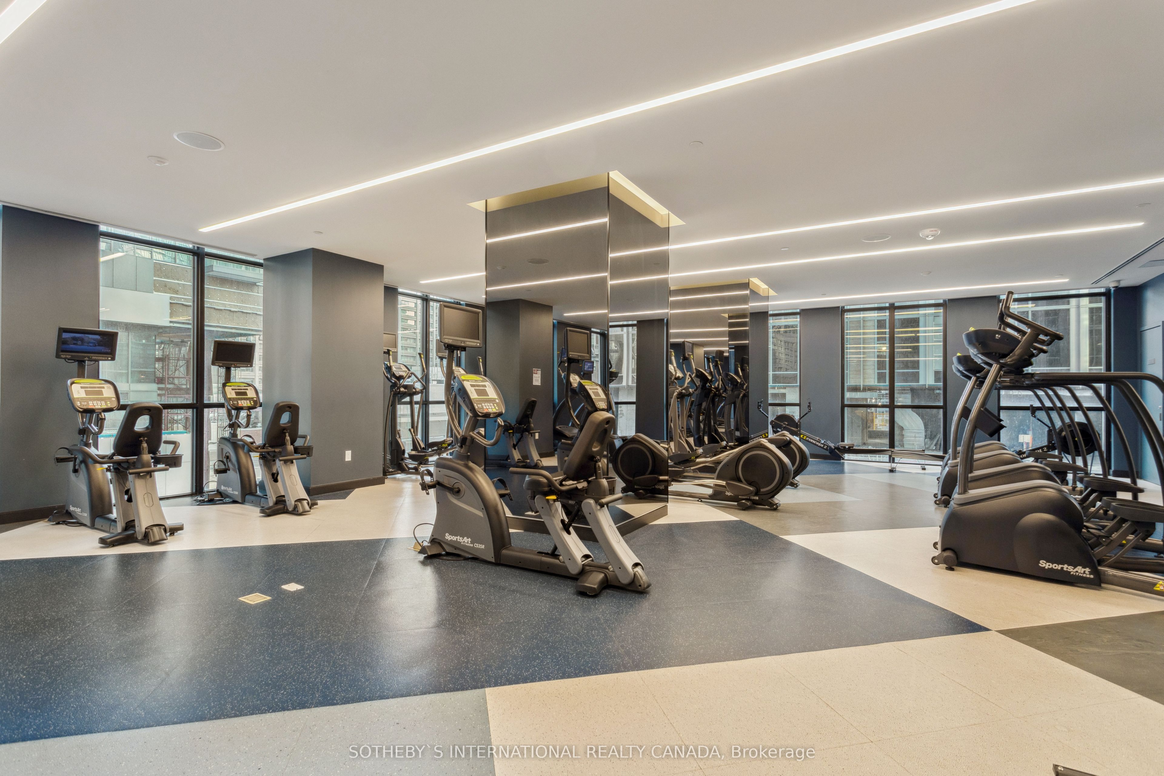 1 Yorkville Avenue #5405