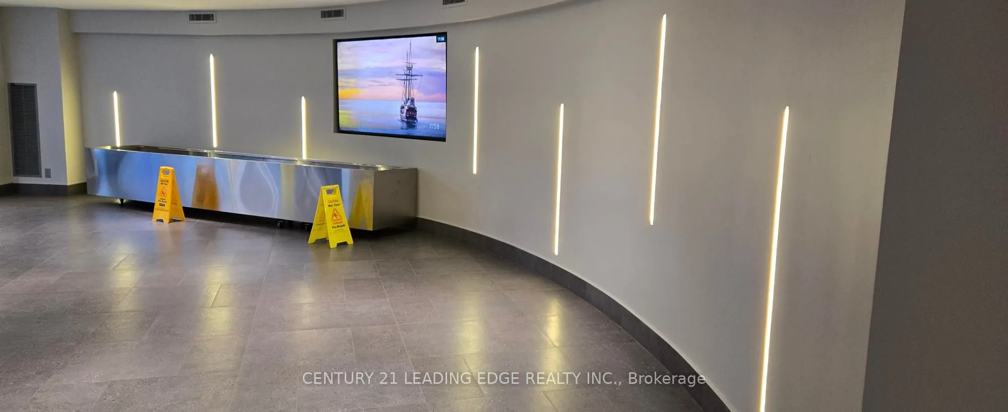 373 Front Street W, #307