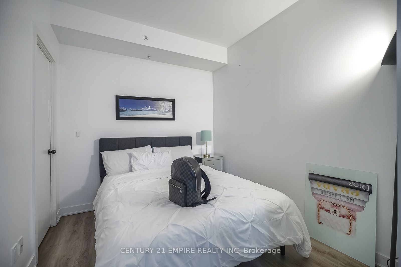 30 Nelson Street #325