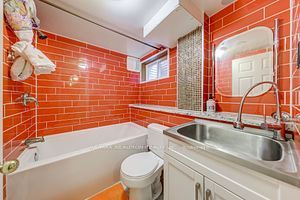 88 Cherrystone Drive