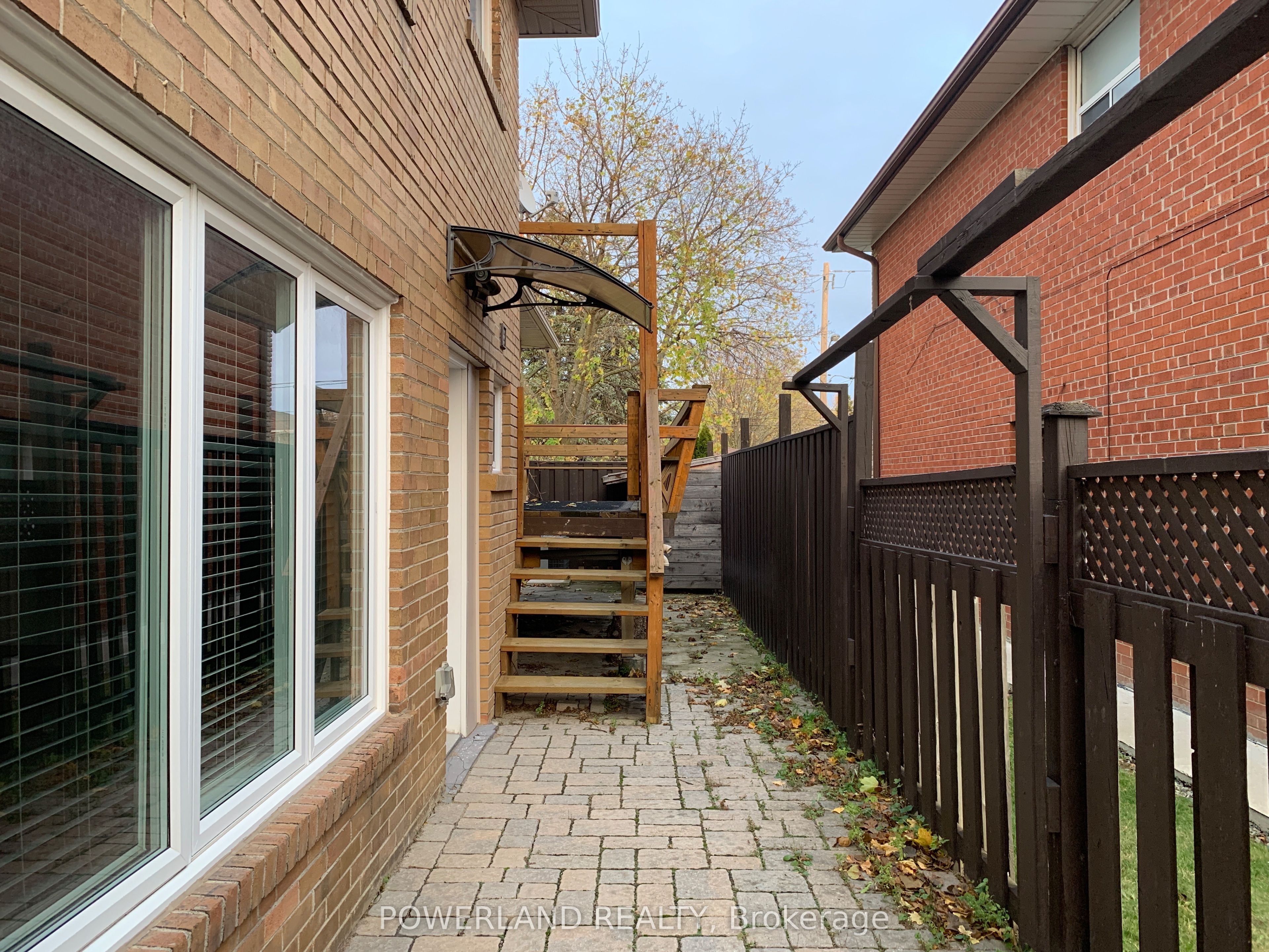 202 Goddard Street