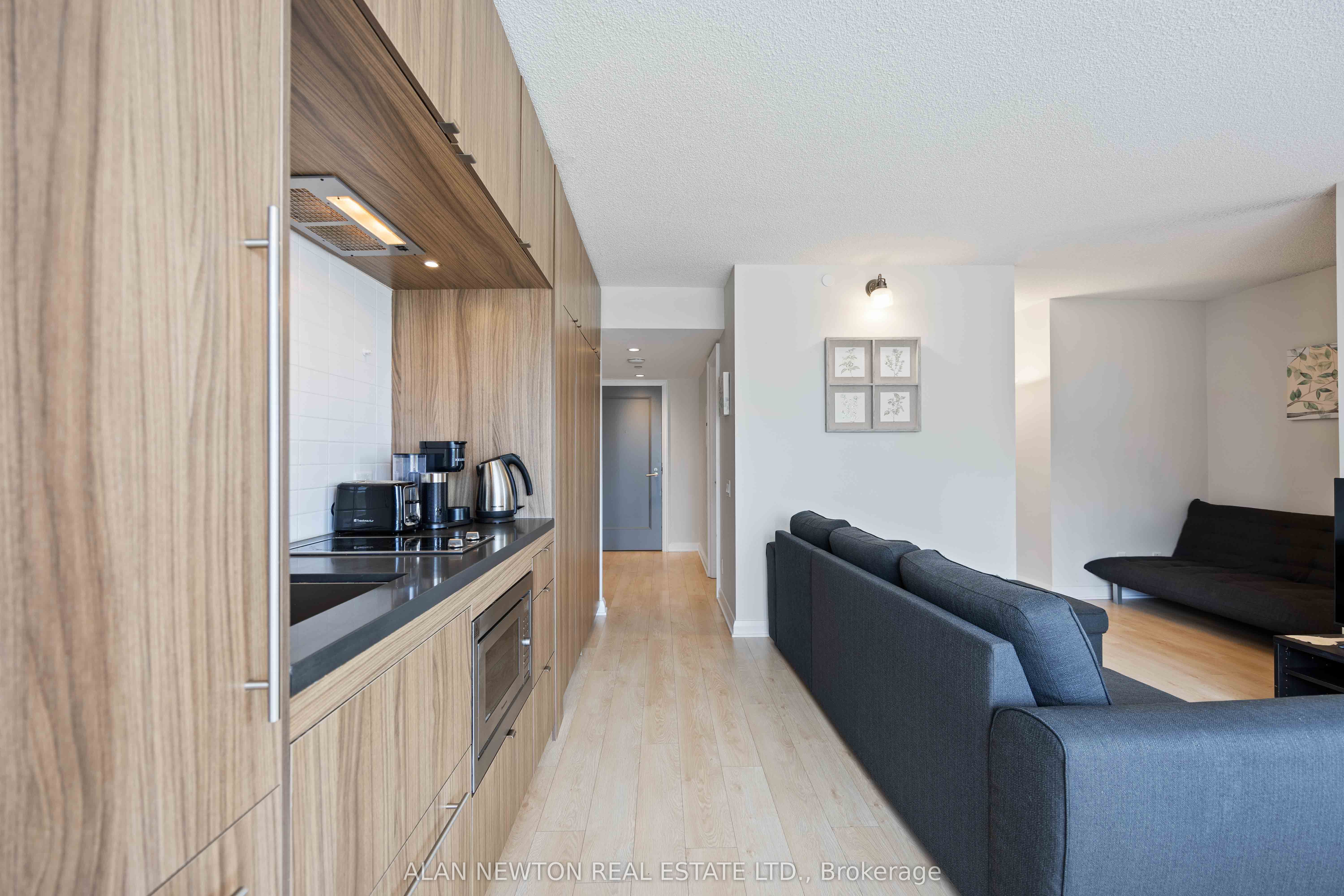 155 Yorkville Avenue #2604