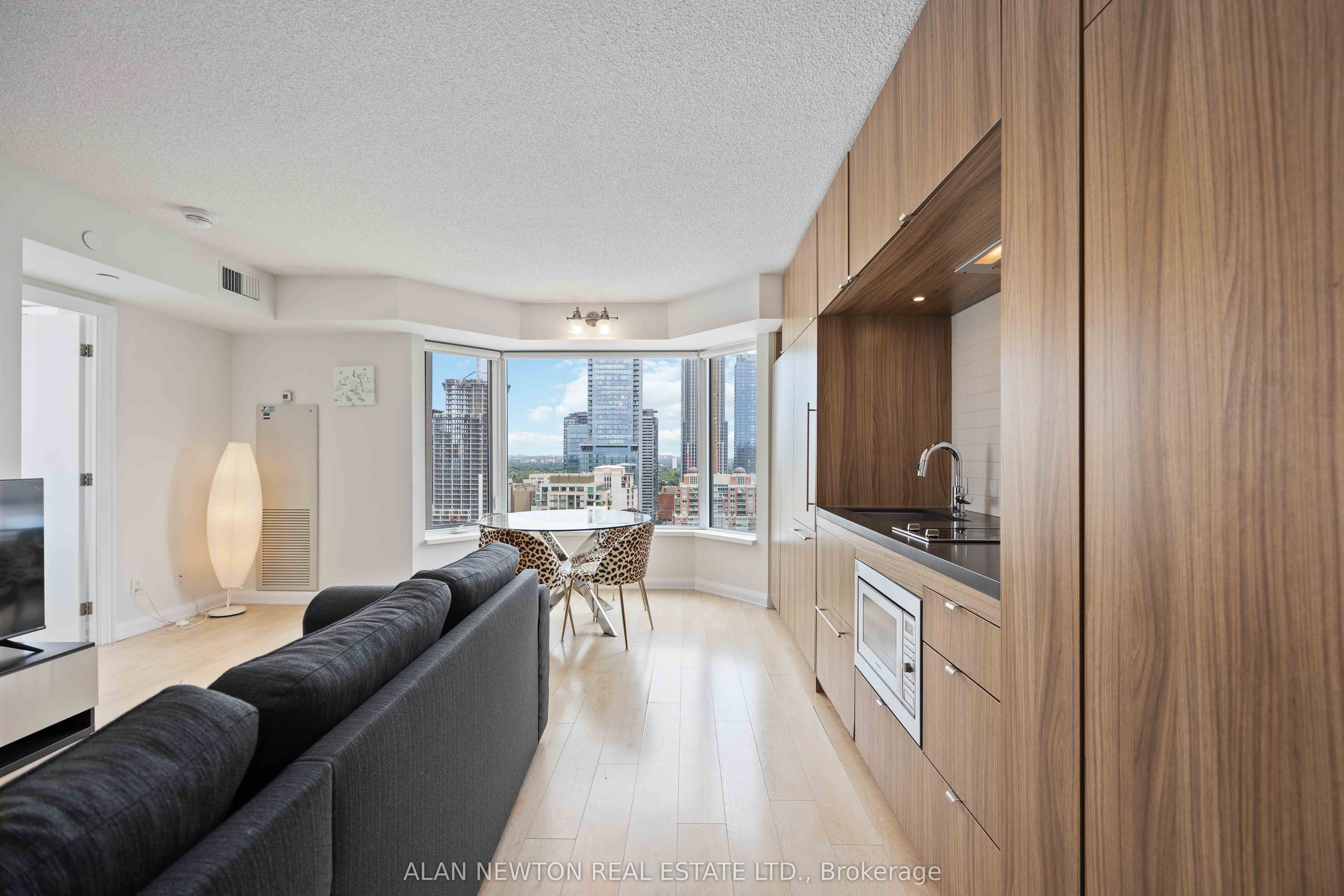 155 Yorkville Avenue #2604