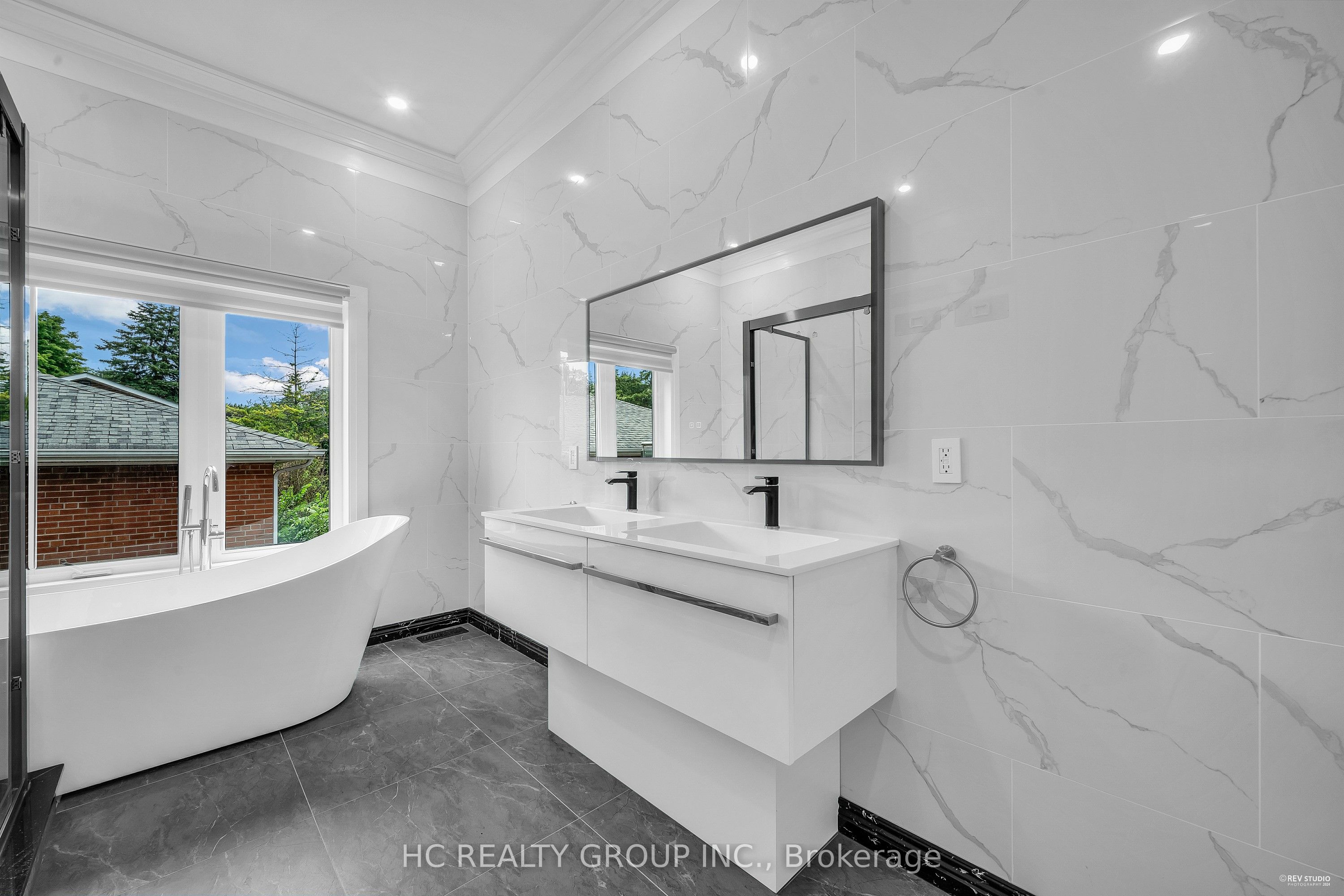 37 Geraldton Crescent