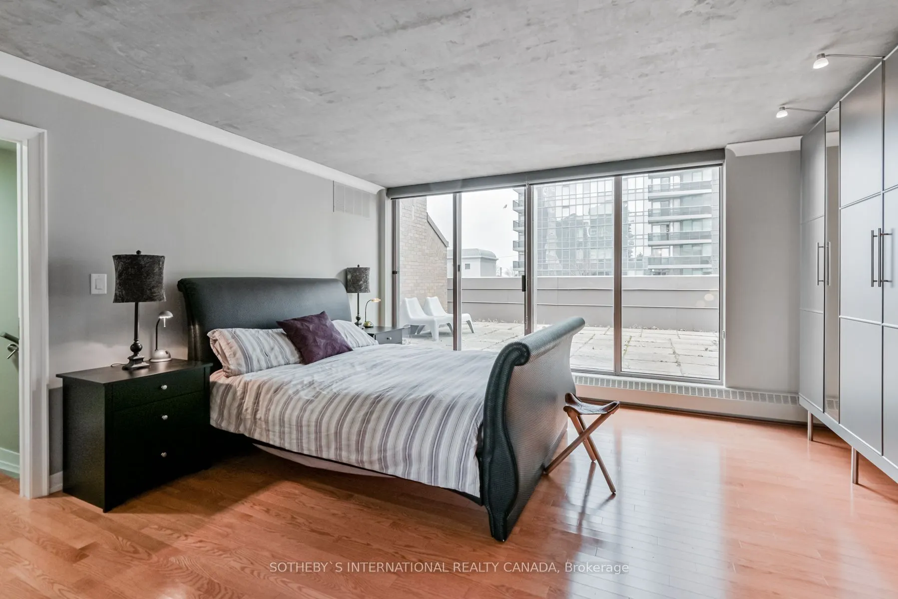 3 Duplex Avenue, #108