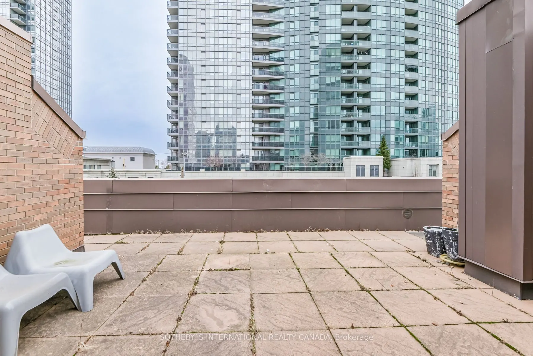 3 Duplex Avenue, #108