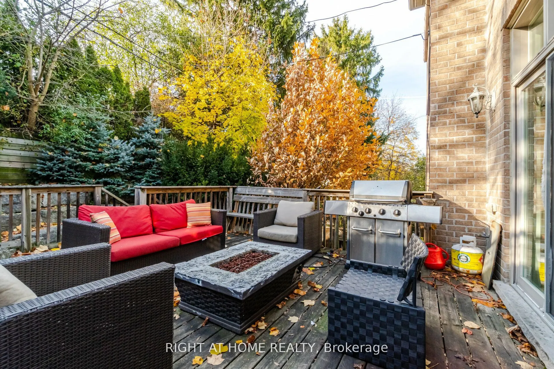 12 Walder Avenue