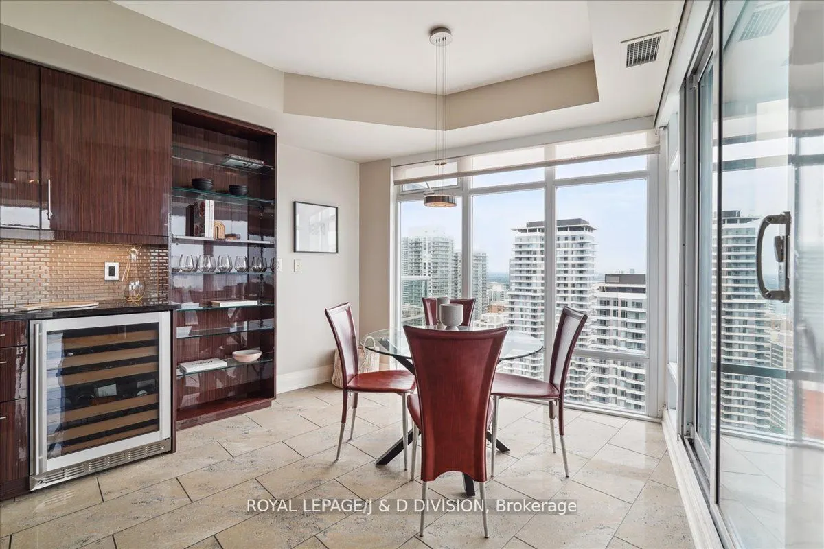 2181 Yonge Street #3402
