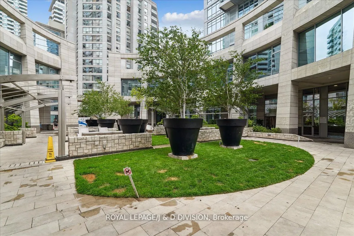 2181 Yonge Street #3402