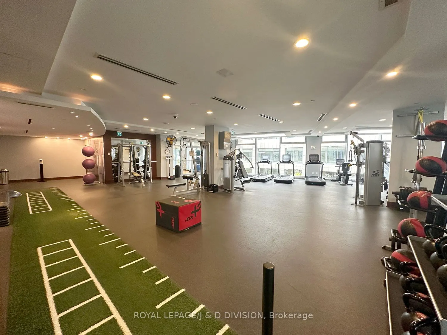 2181 Yonge Street #3402