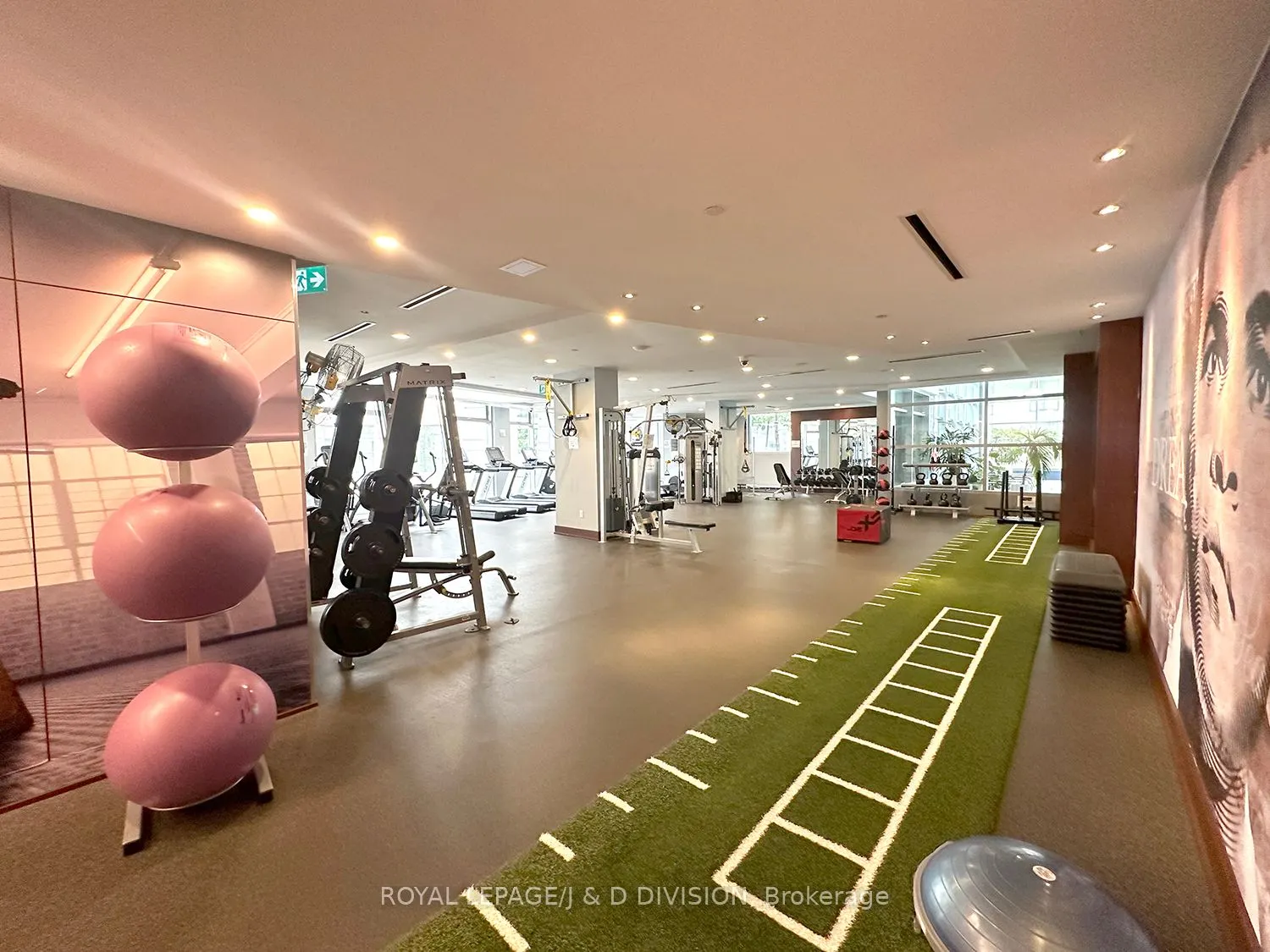 2181 Yonge Street #3402