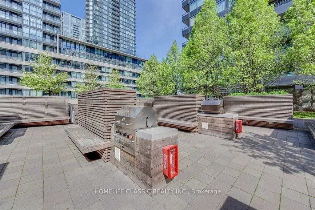 4K Spadina Avenue, #1220