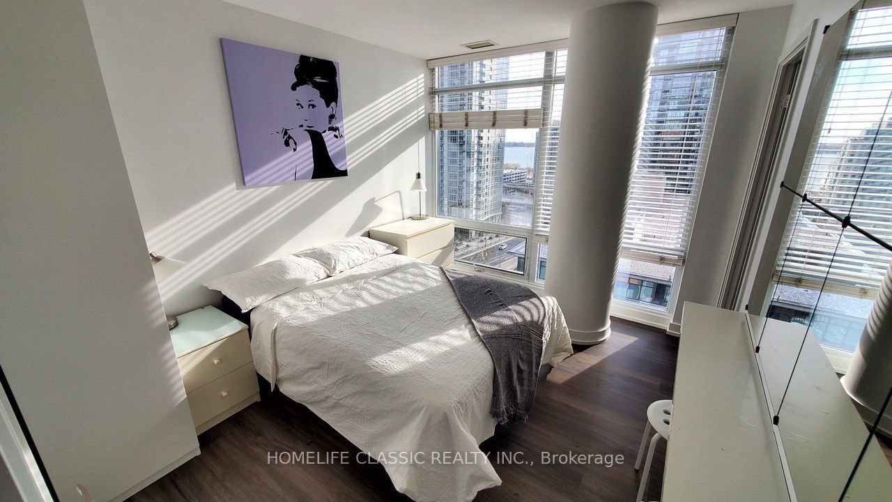 4K Spadina Avenue, #1220