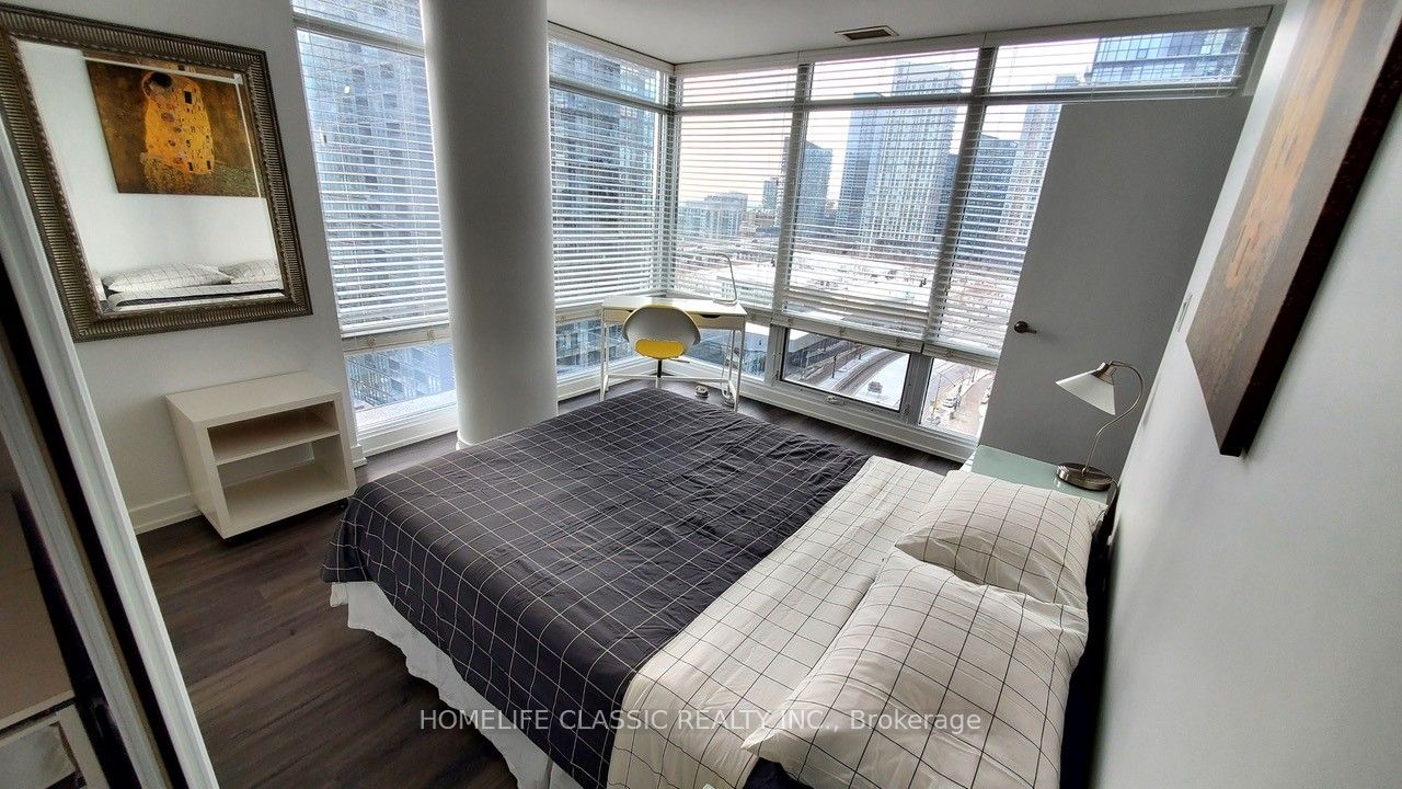 4K Spadina Avenue, #1220