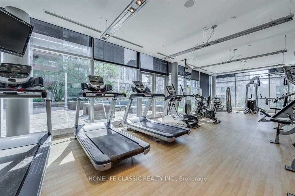 4K Spadina Avenue, #1220