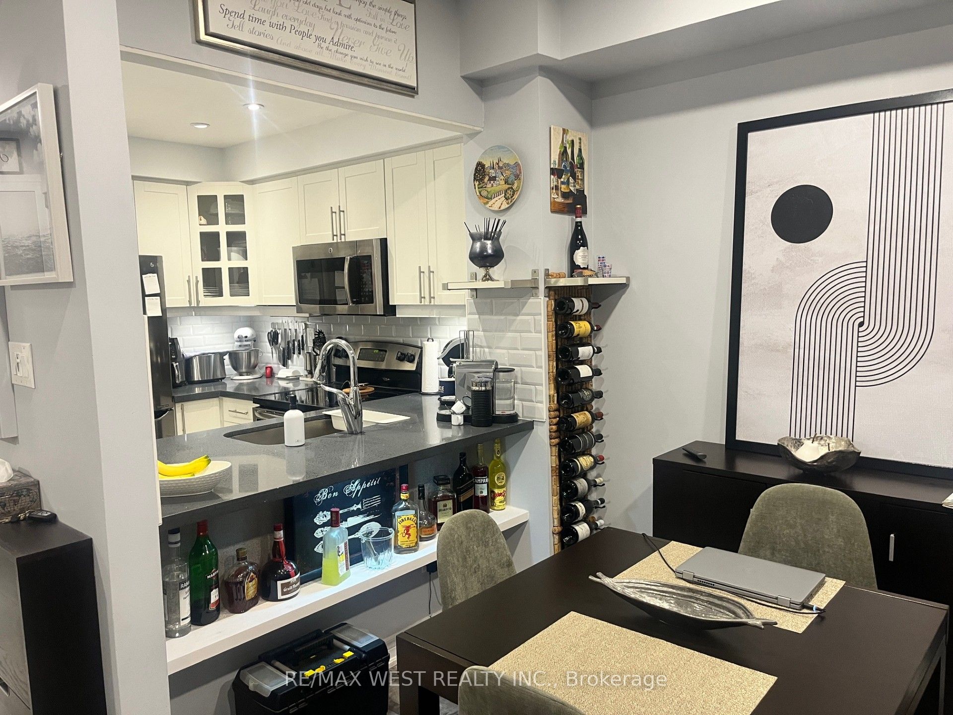 1000 Sheppard Avenue W, #206