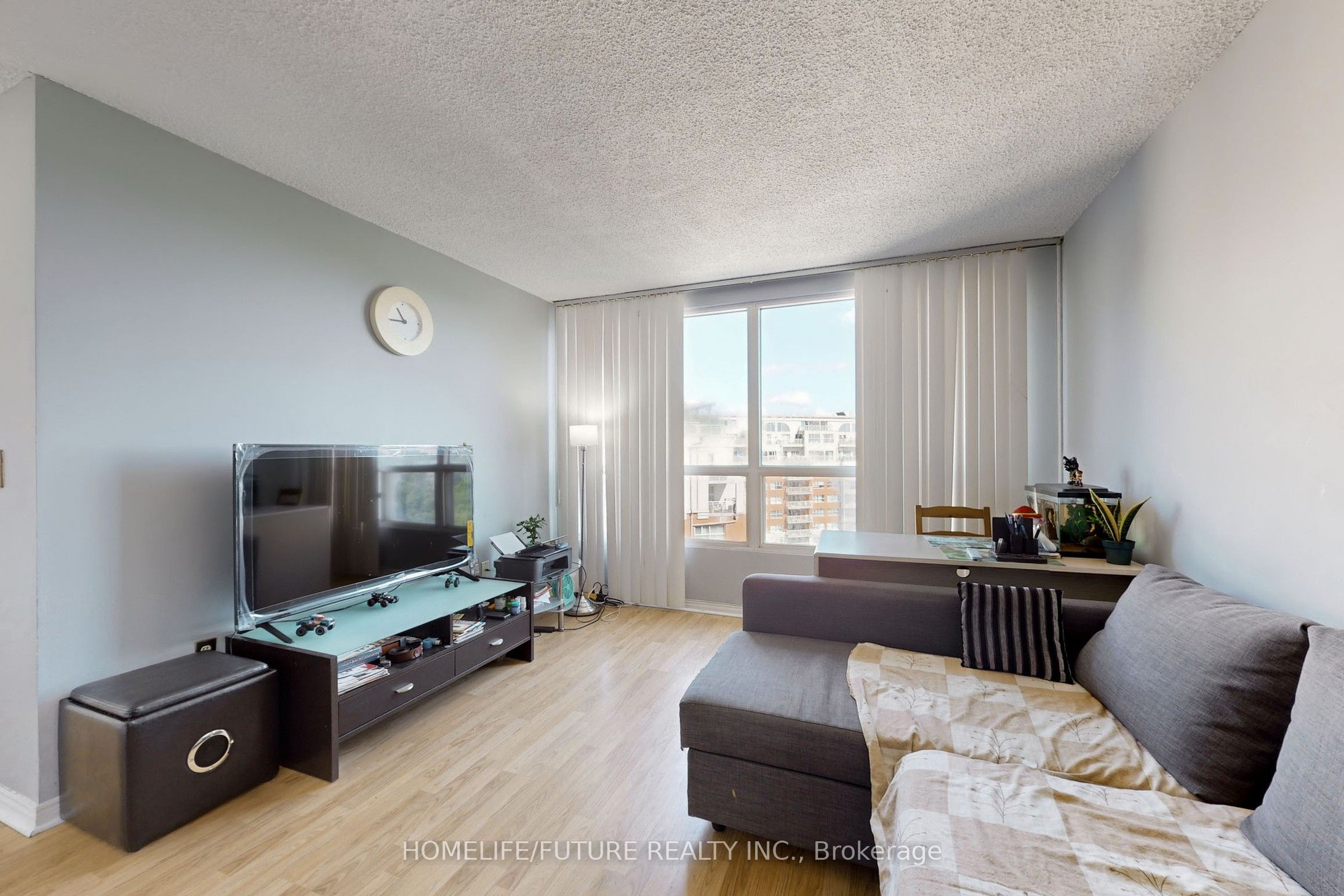 7 Concorde Place #909