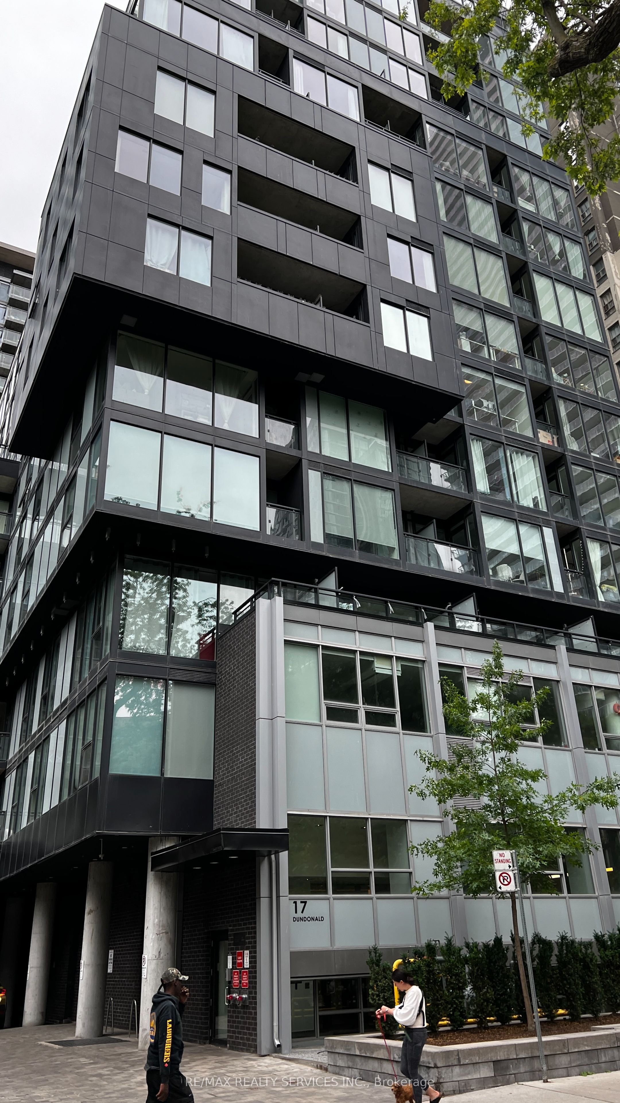 17 Dundonald Street, #408