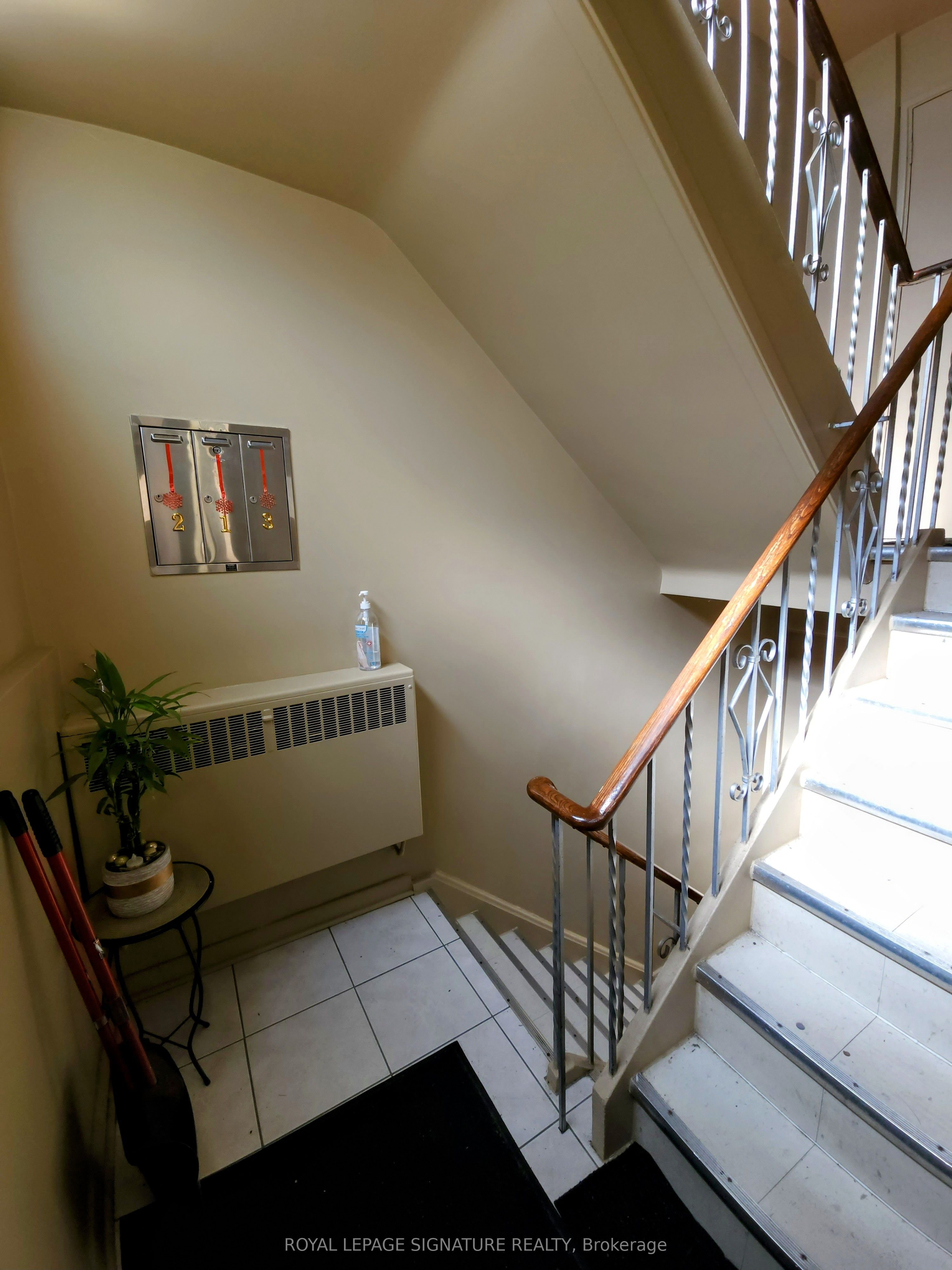 244 Overbrook Place