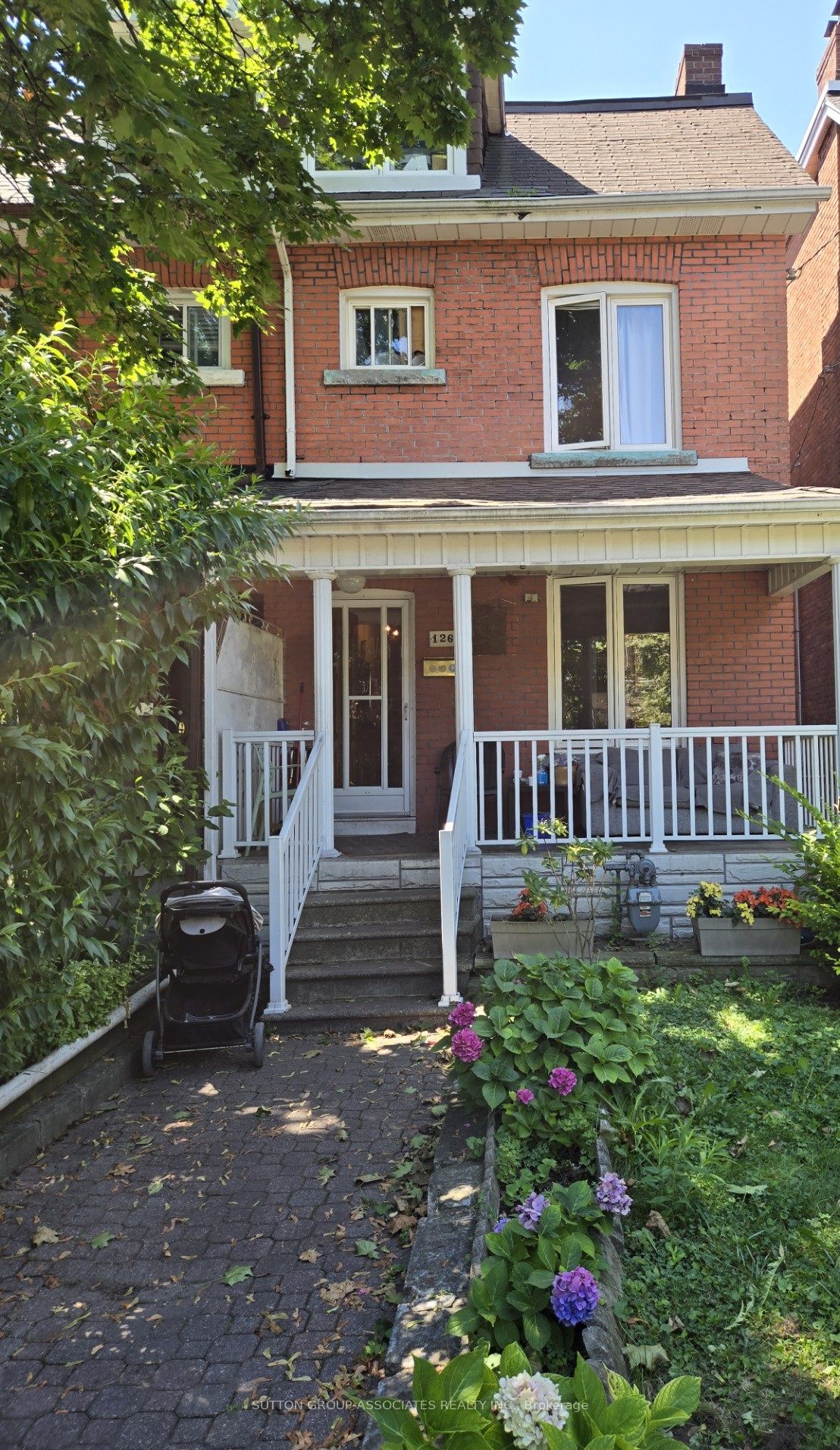 126 Grace Street