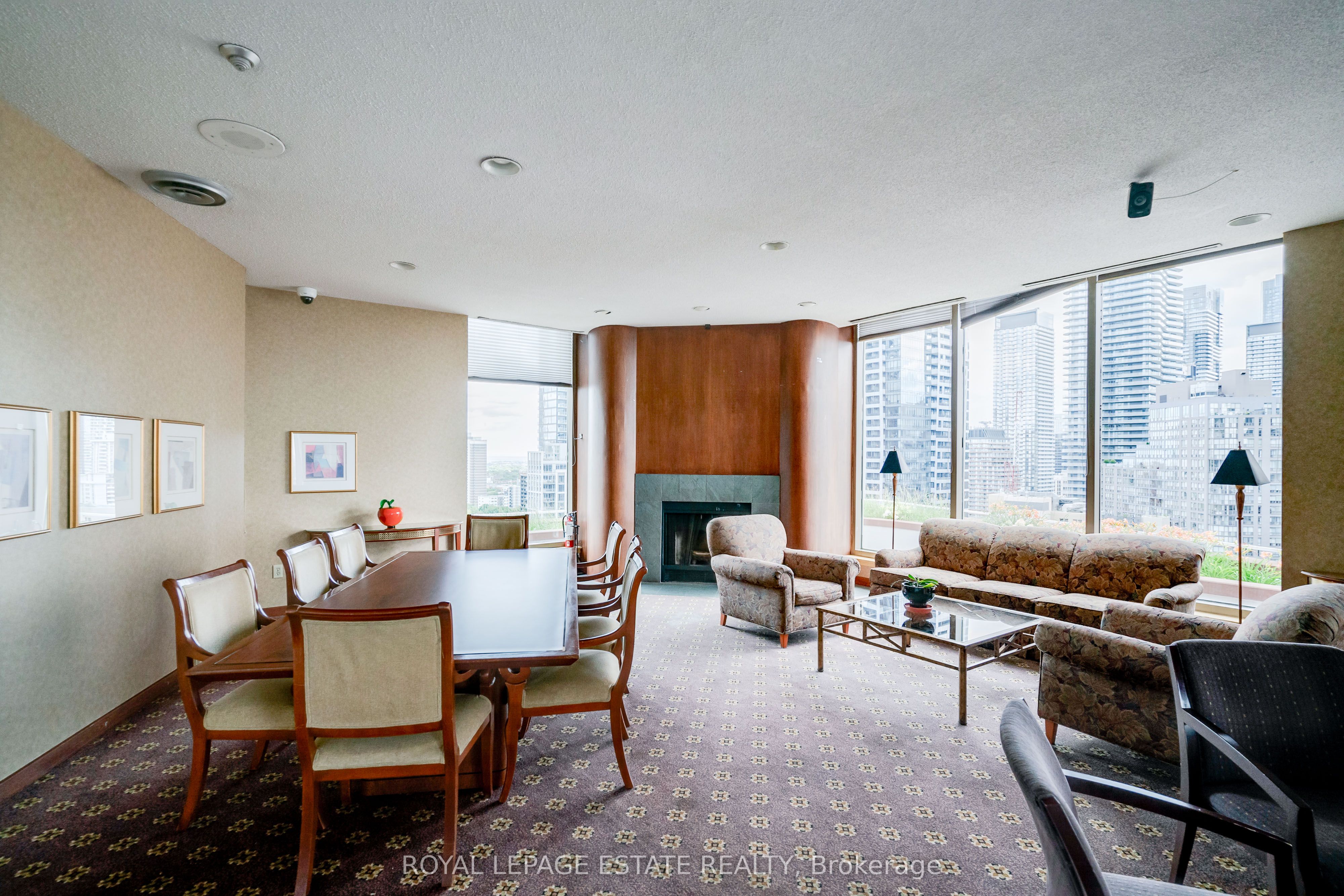 1055 Bay Street, #205