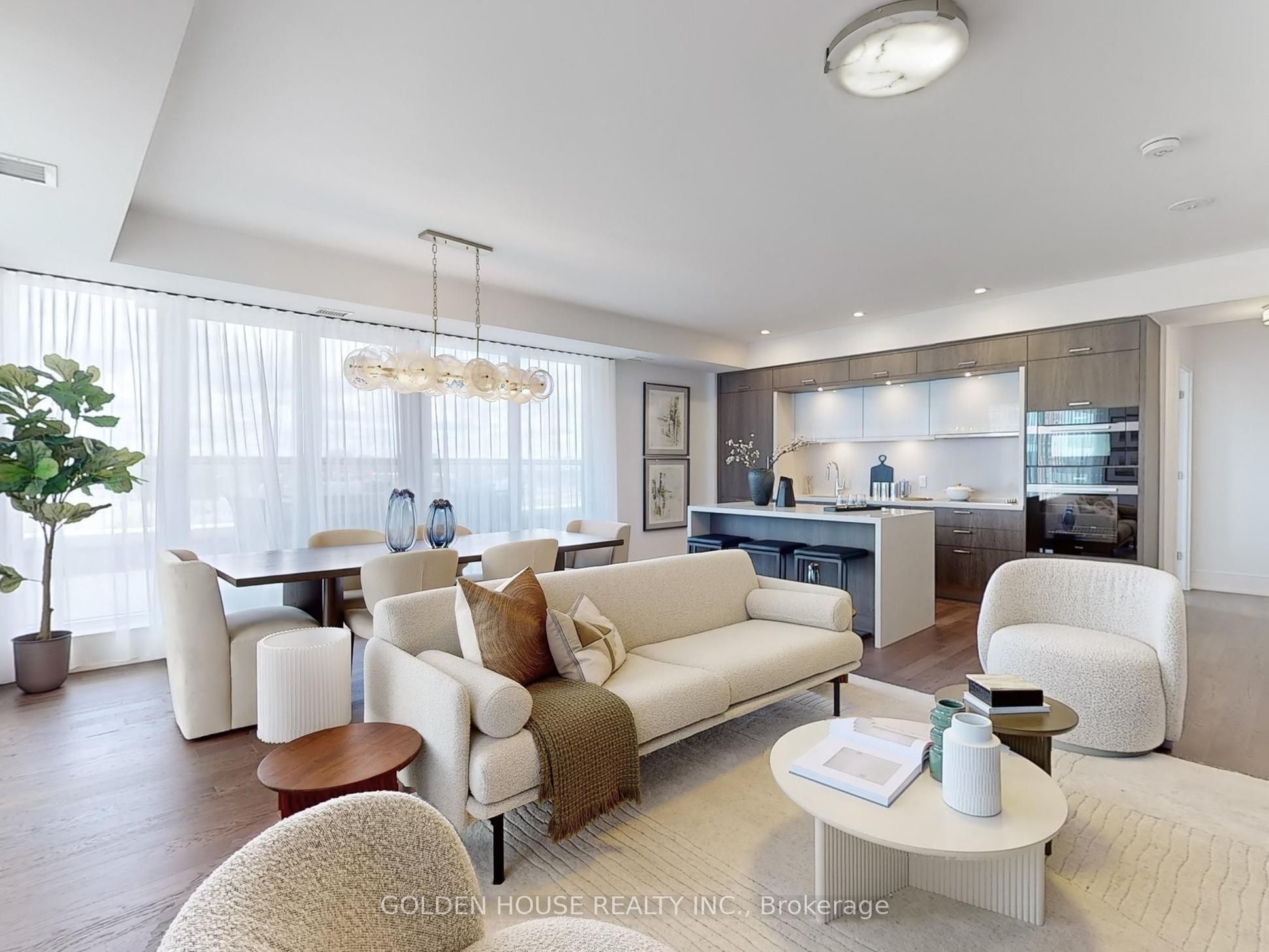 30 Inn On the Park Drive, #903