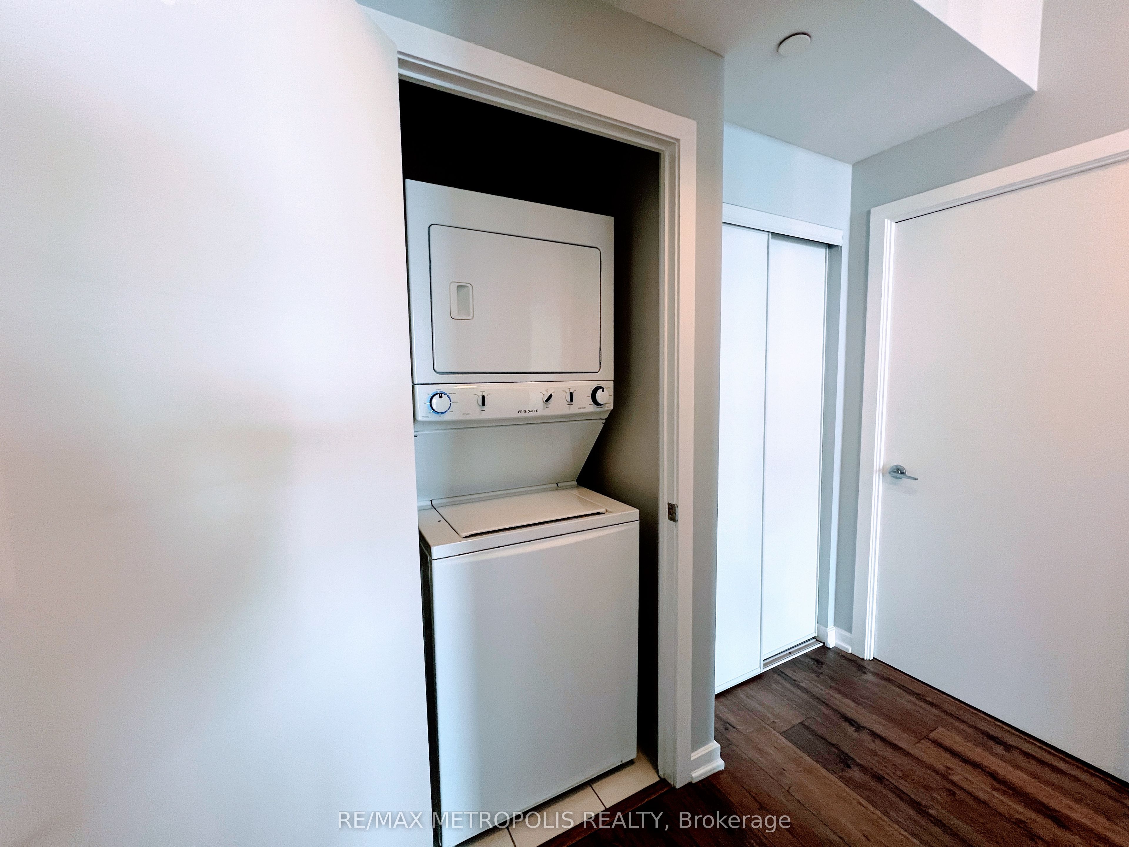 66 Forest Manor Road #2707