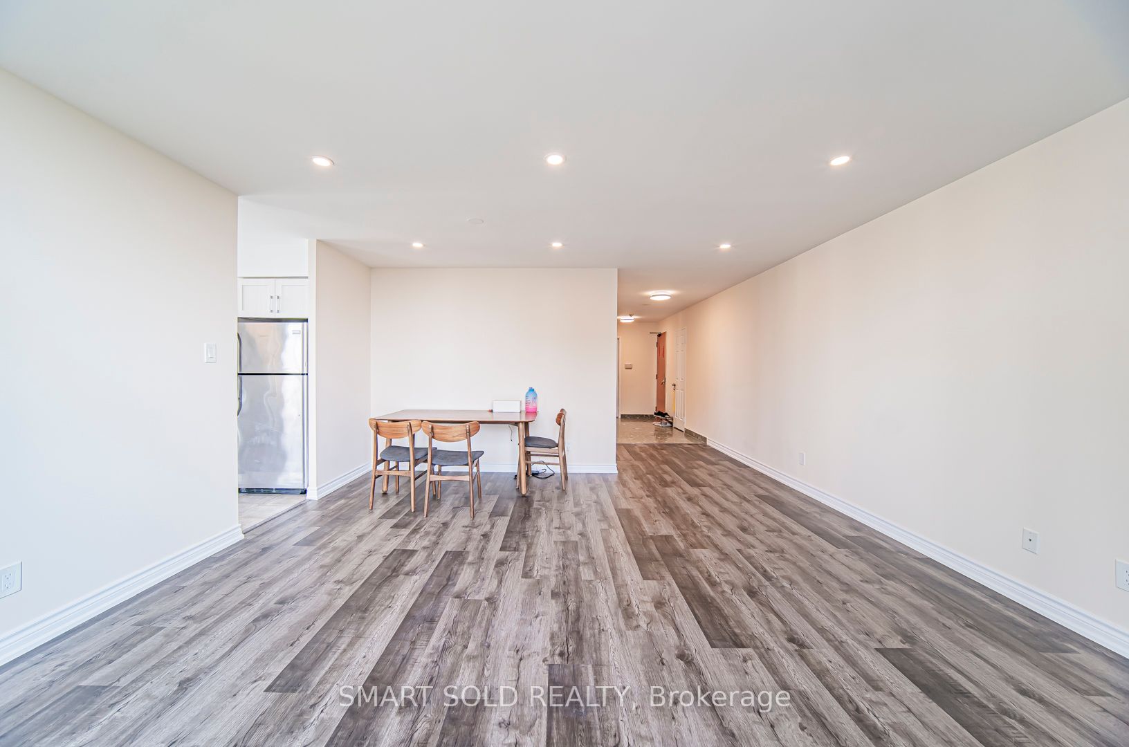 256 Doris Avenue, #Ph210