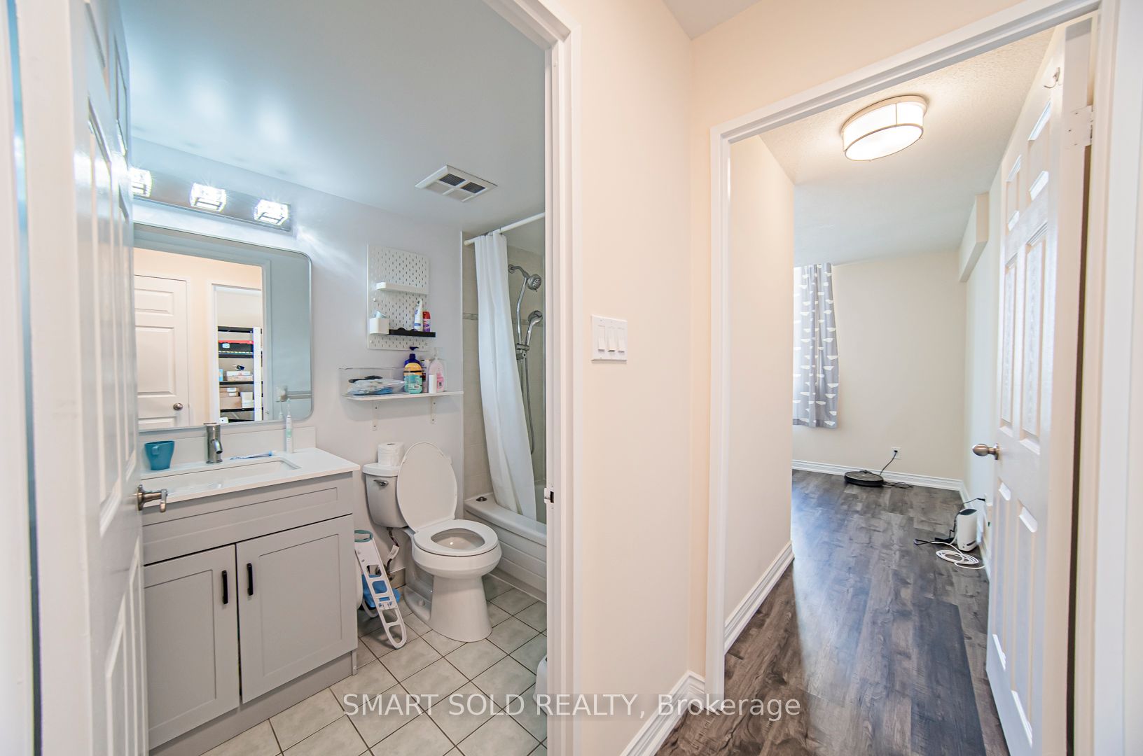 256 Doris Avenue, #Ph210