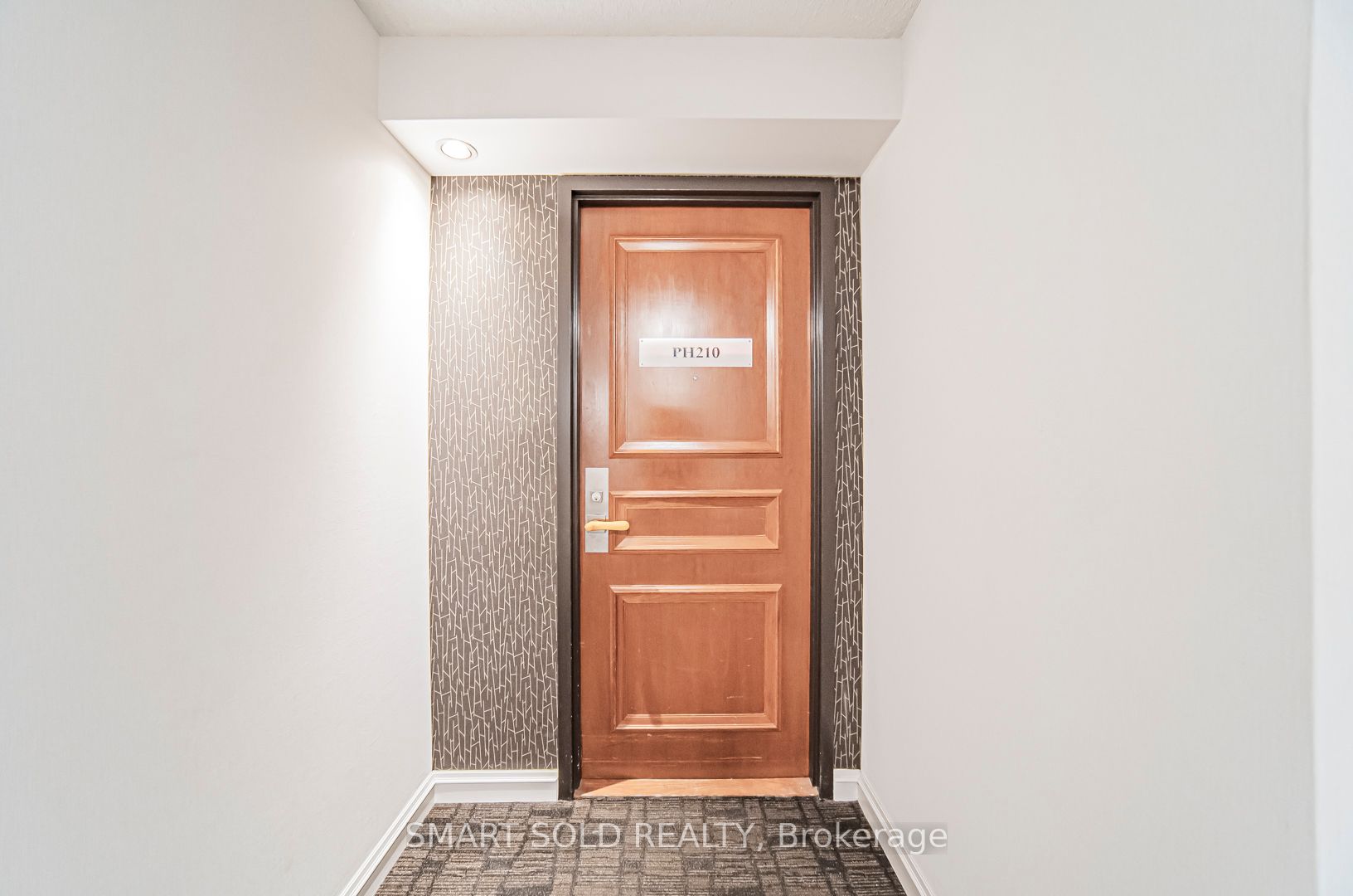 256 Doris Avenue, #Ph210