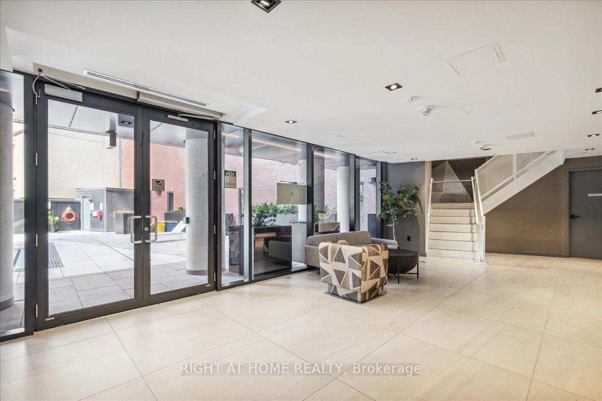 2A Church Street #1702