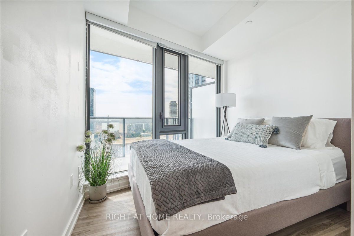 2A Church Street #1702