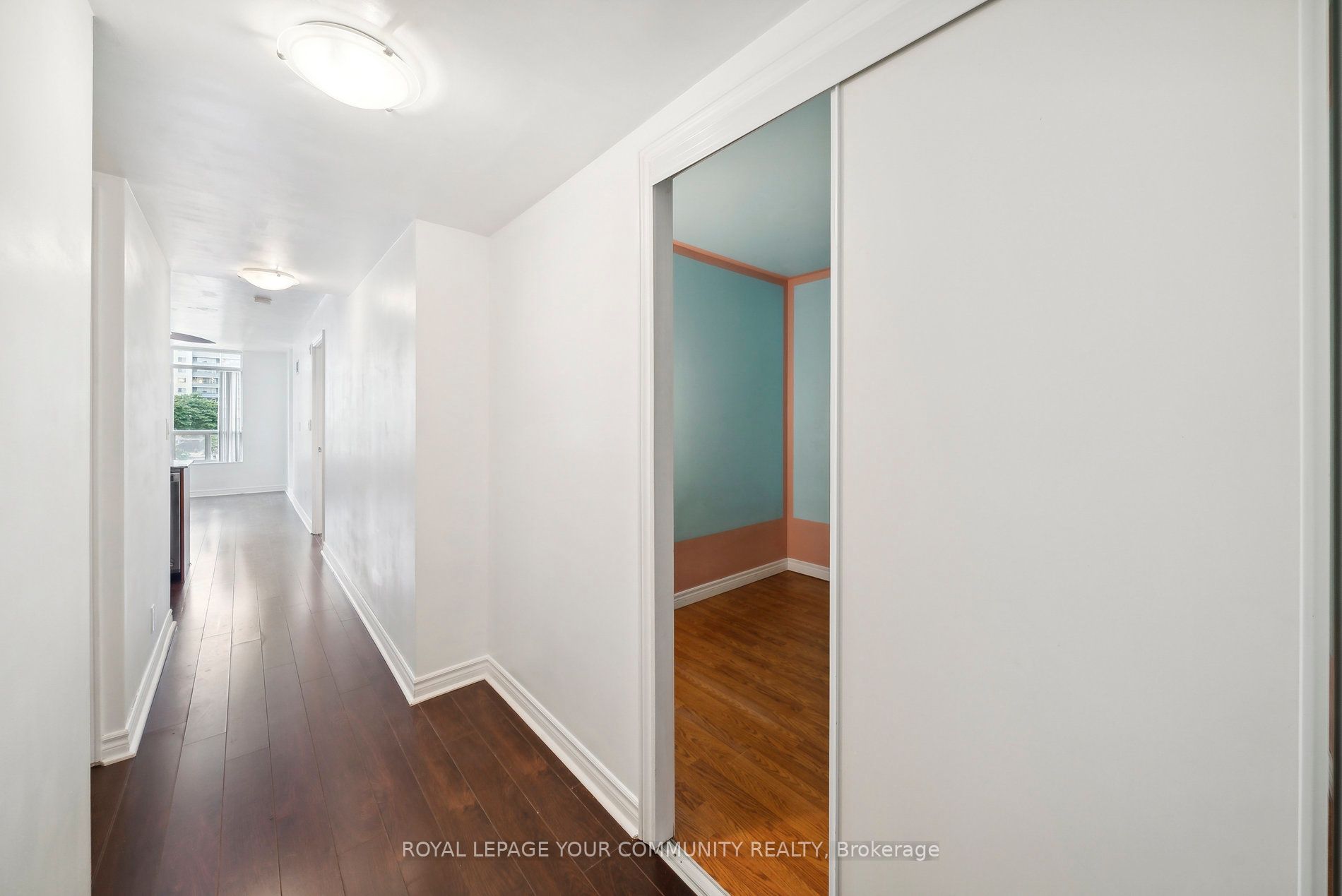 225 Wellesley Street E #407