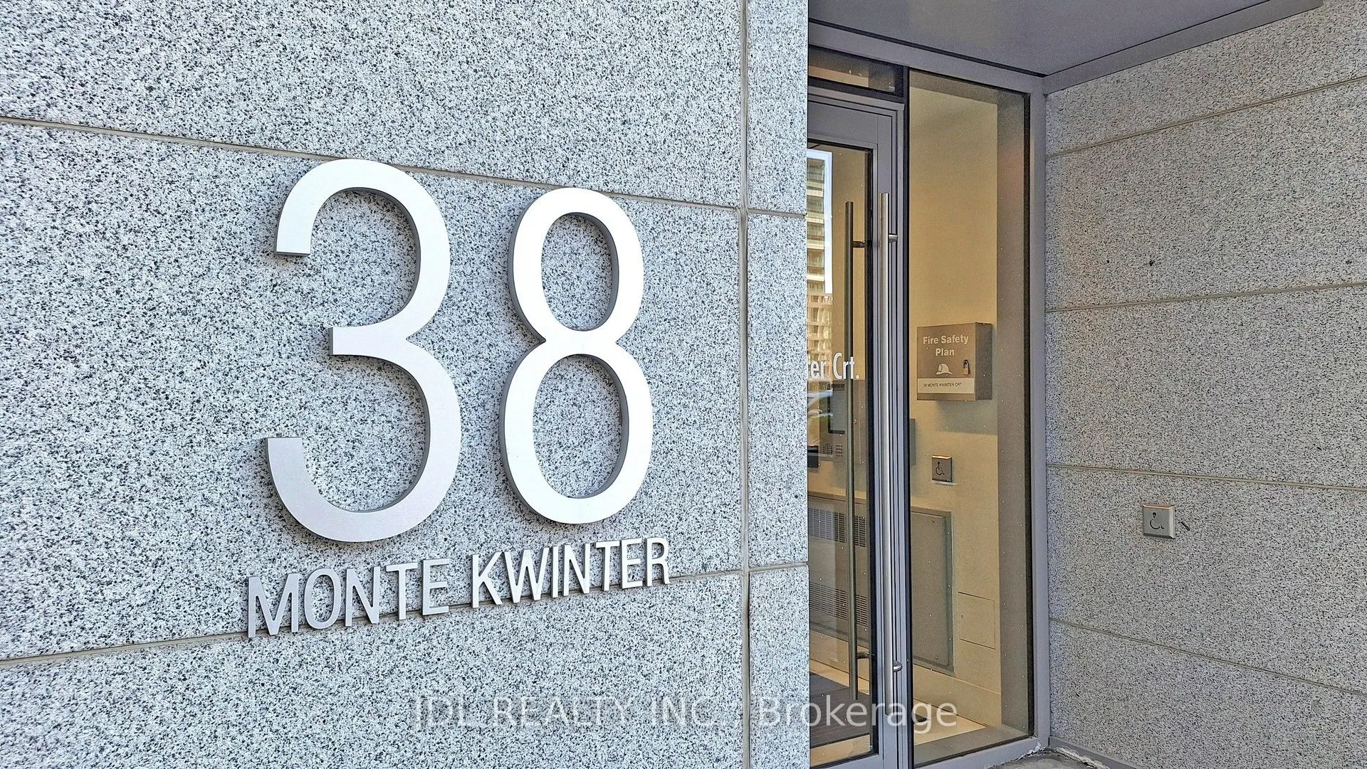 38 Monte Kwinter Court, #801