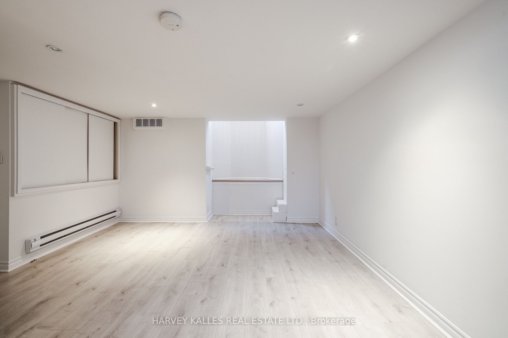 530 Richmond Street W