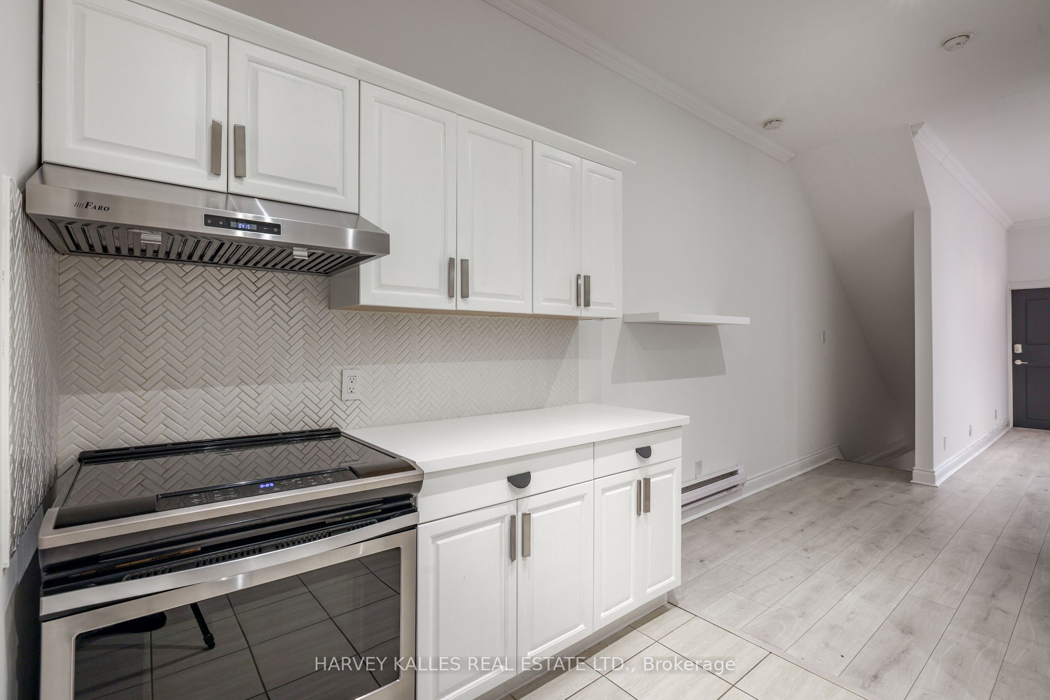 530 Richmond Street W