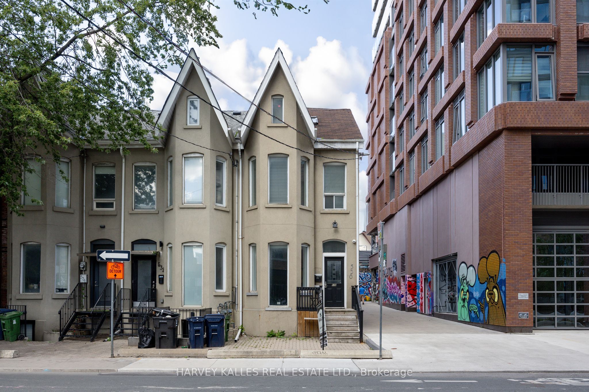 530 Richmond Street W