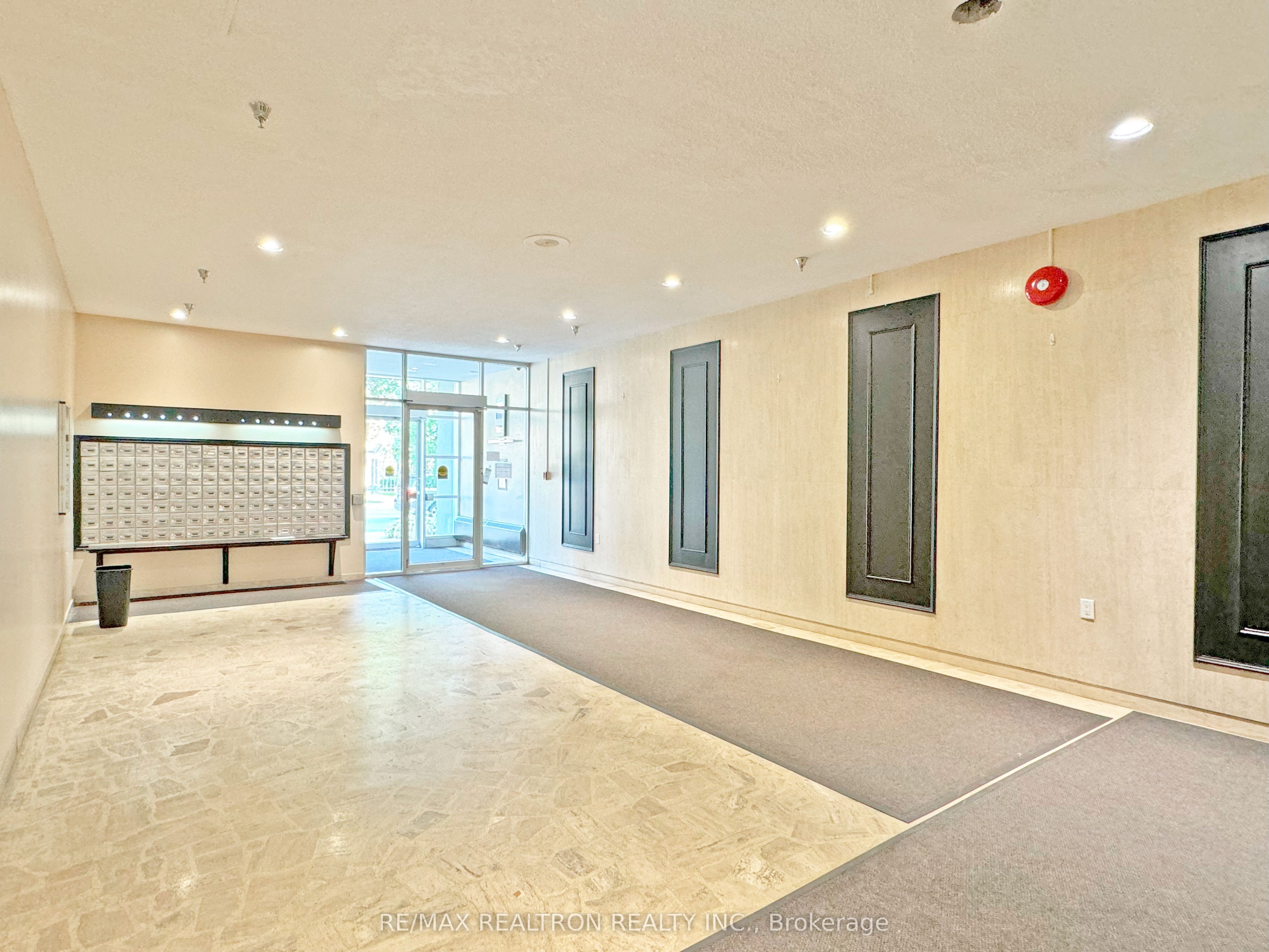 1500 Bathurst Street, #1201