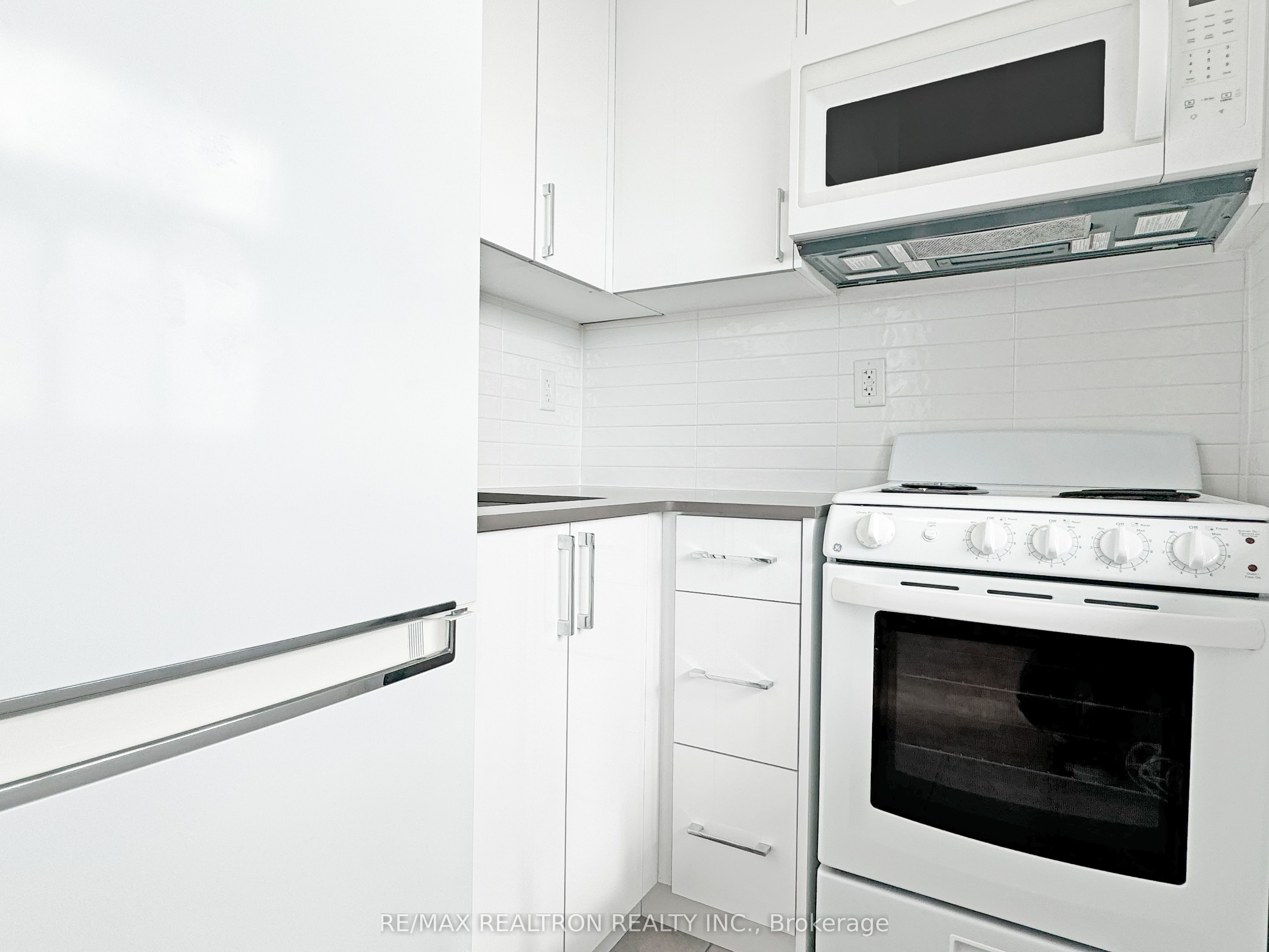 1500 Bathurst Street, #1201