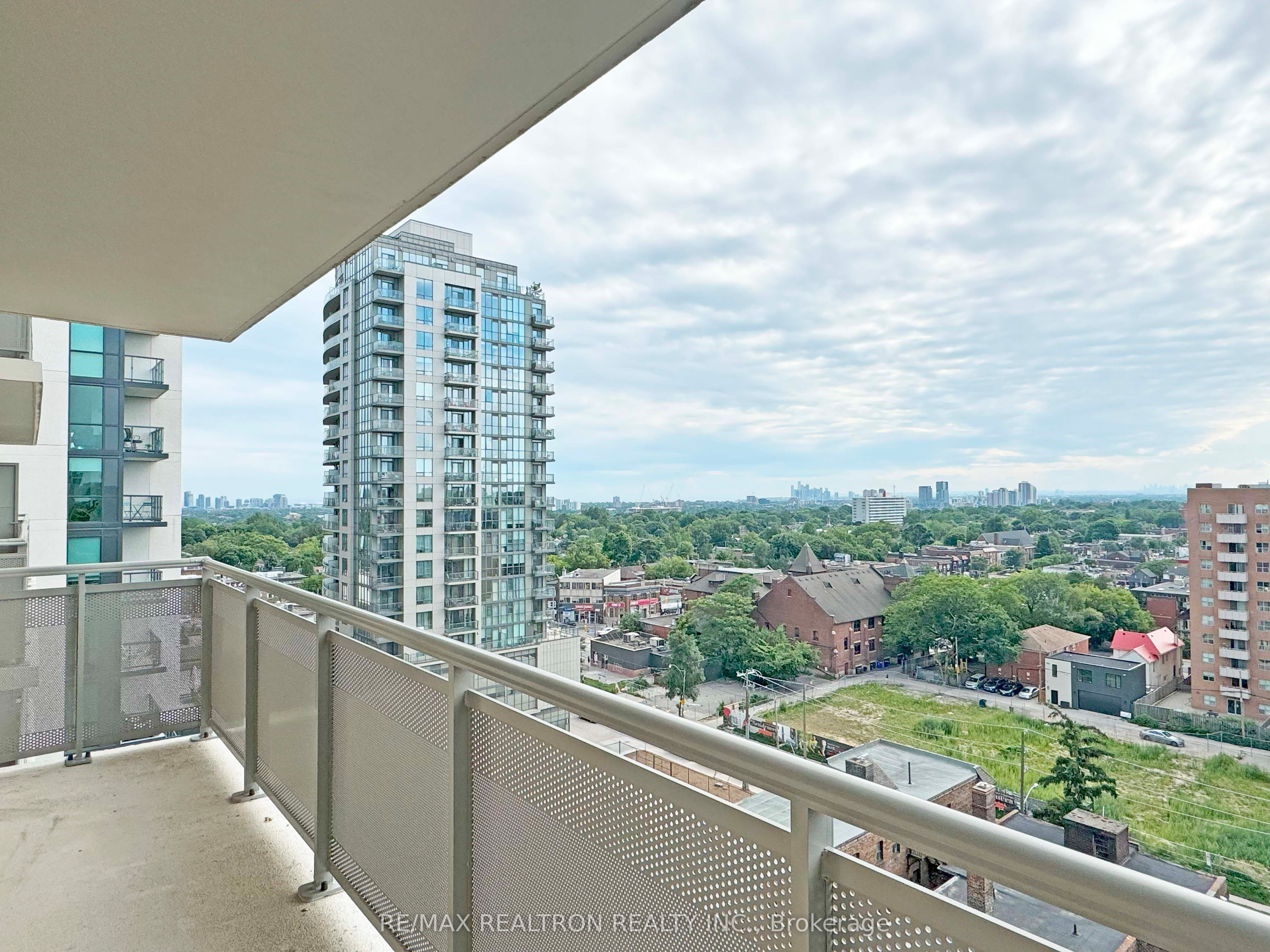 1500 Bathurst Street, #1201