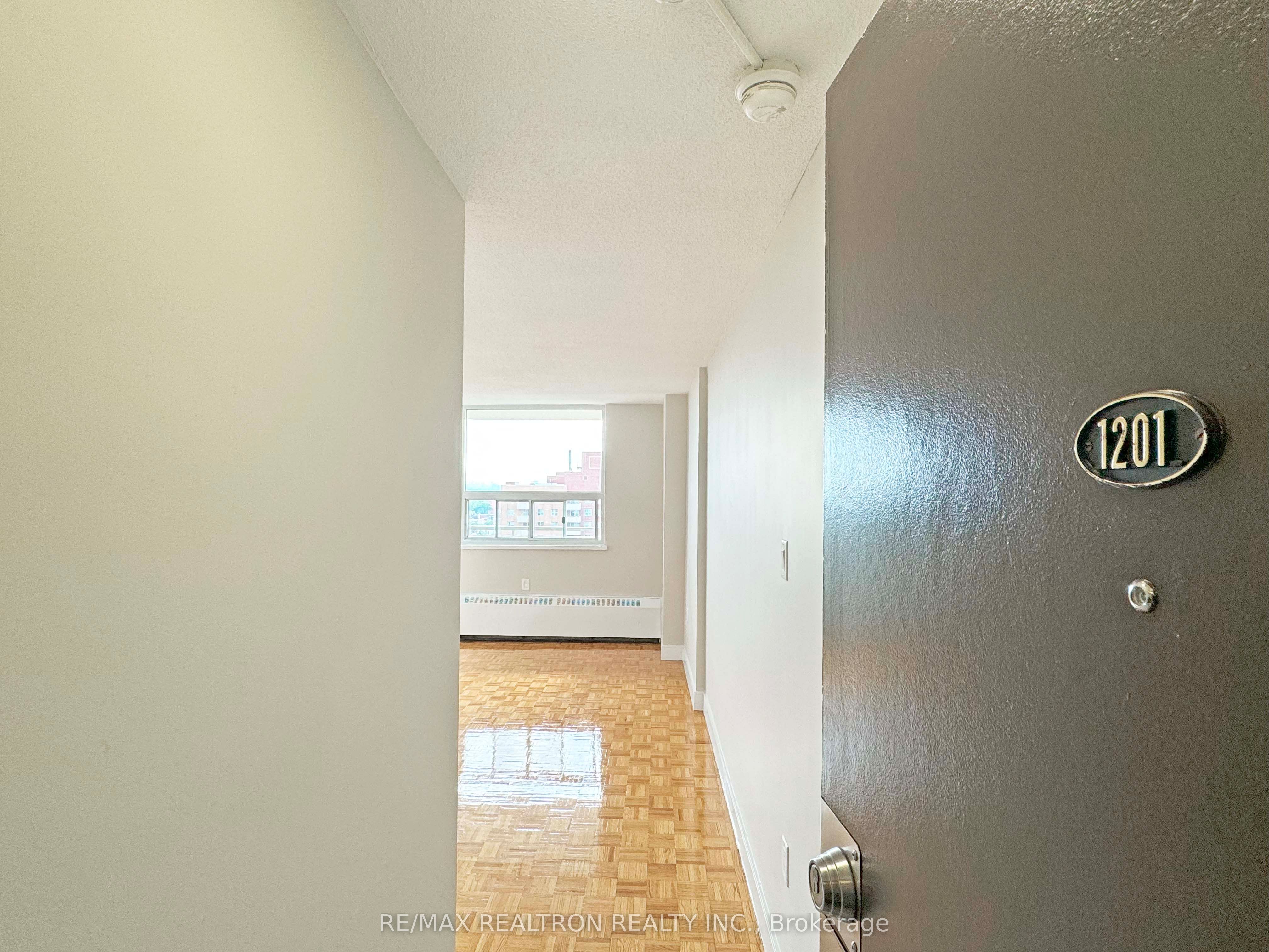 1500 Bathurst Street, #1201