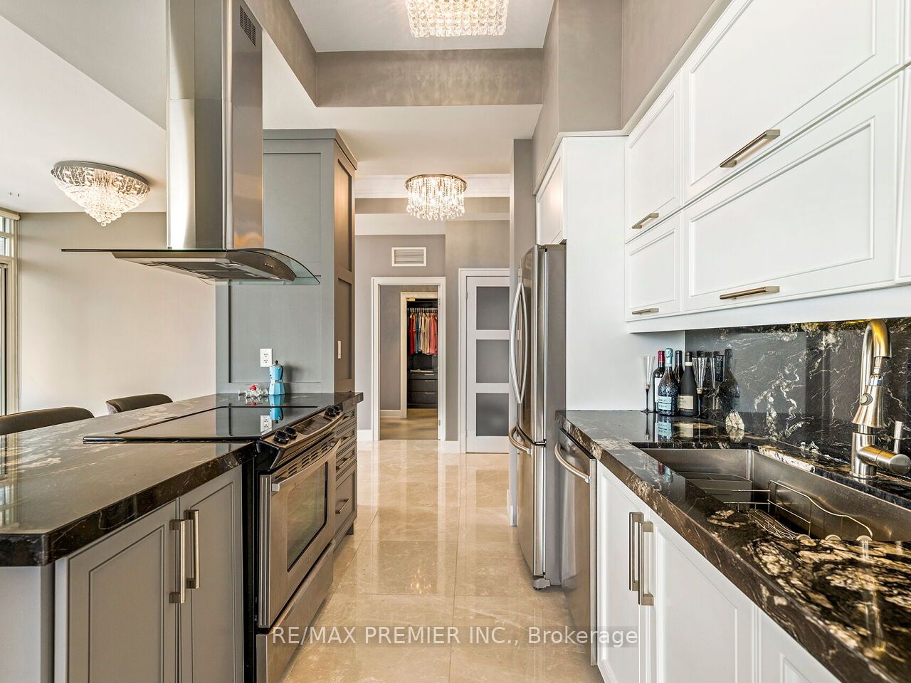 65 Bremner Boulevard, #5104