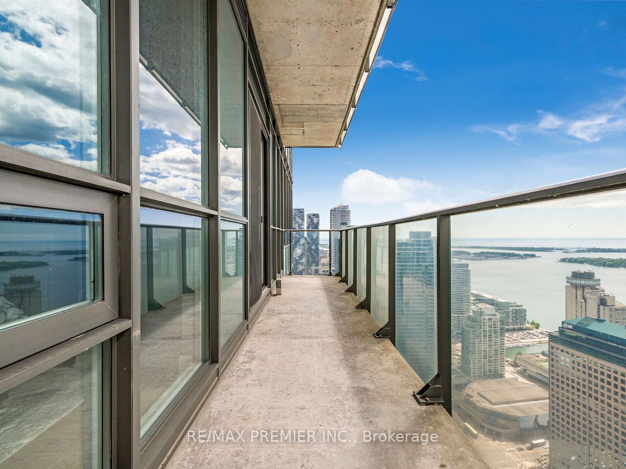 65 Bremner Boulevard, #5104